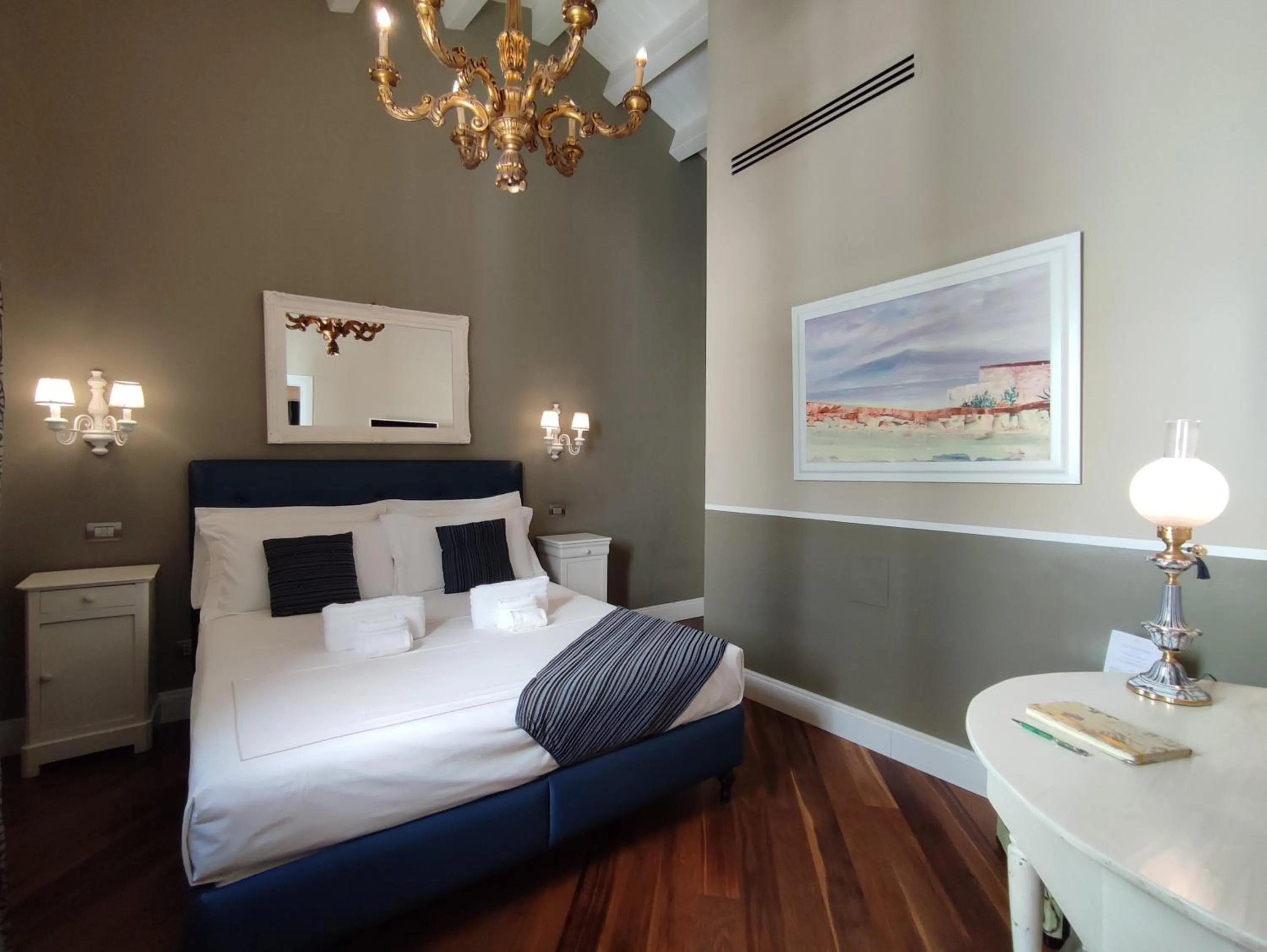 Bed in Dimora Bellini - Residenza d'Epoca