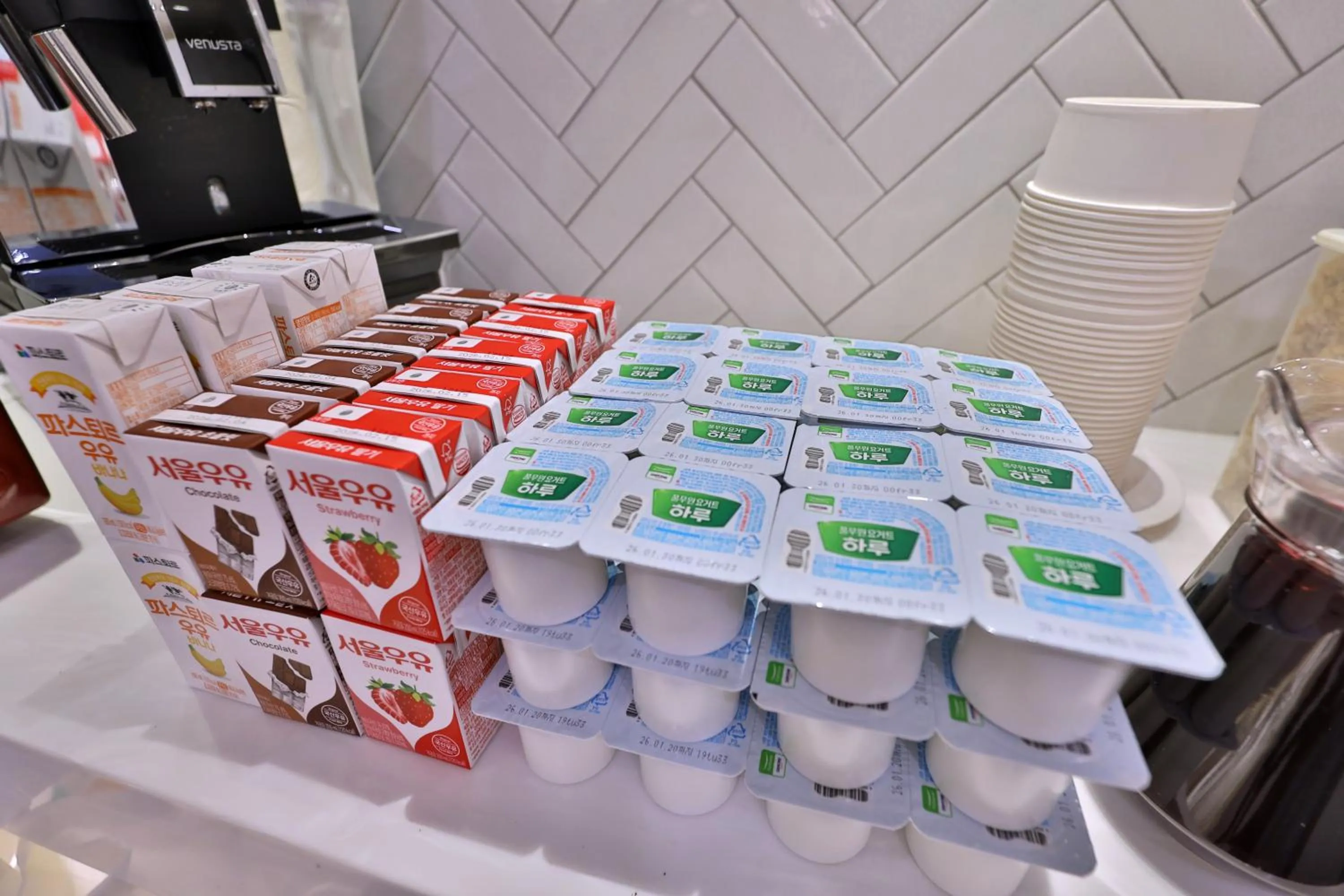 Lobby or reception in 2월 호텔 리버사이드 경산점