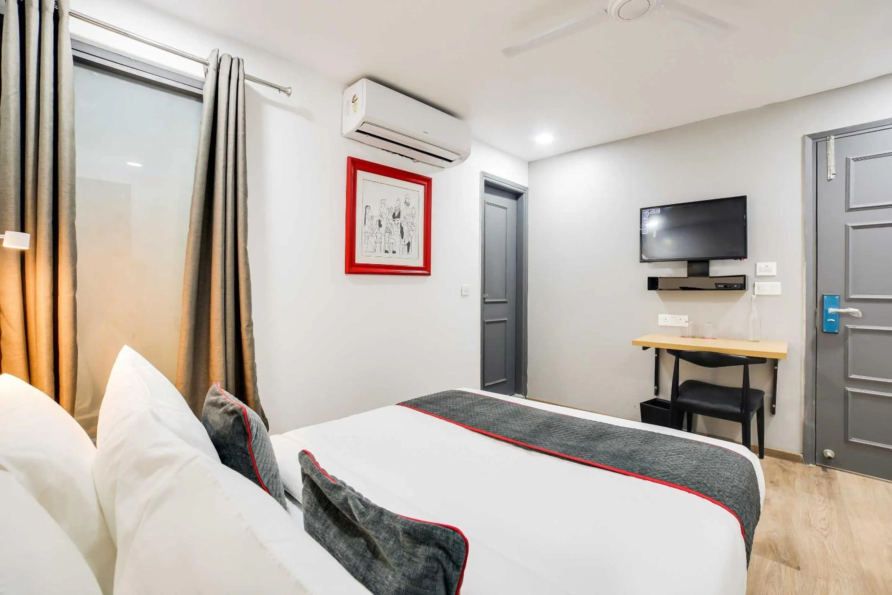 Bedroom, Bed in Collection O GGS Indraprastha University