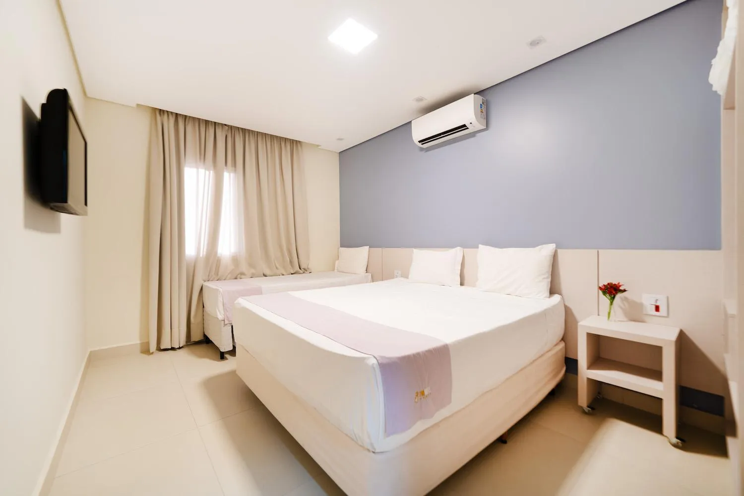 Bedroom, Bed in Vinhedo Plaza Hotel