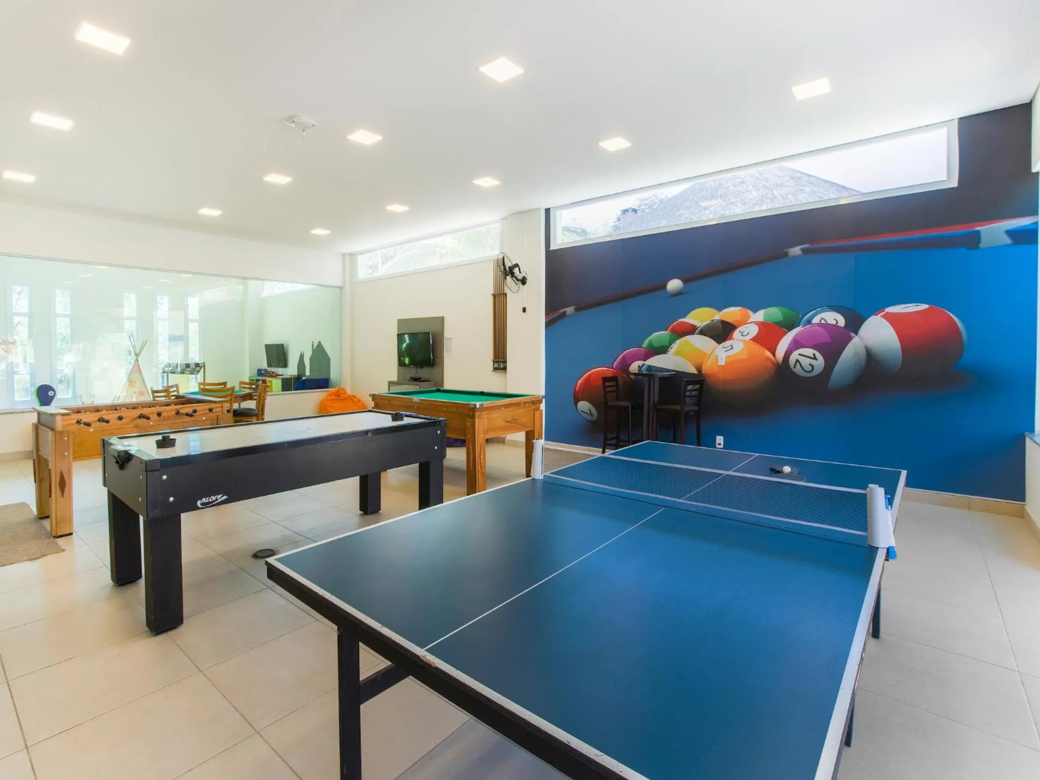 Game Room in Vinhedo Plaza Hotel