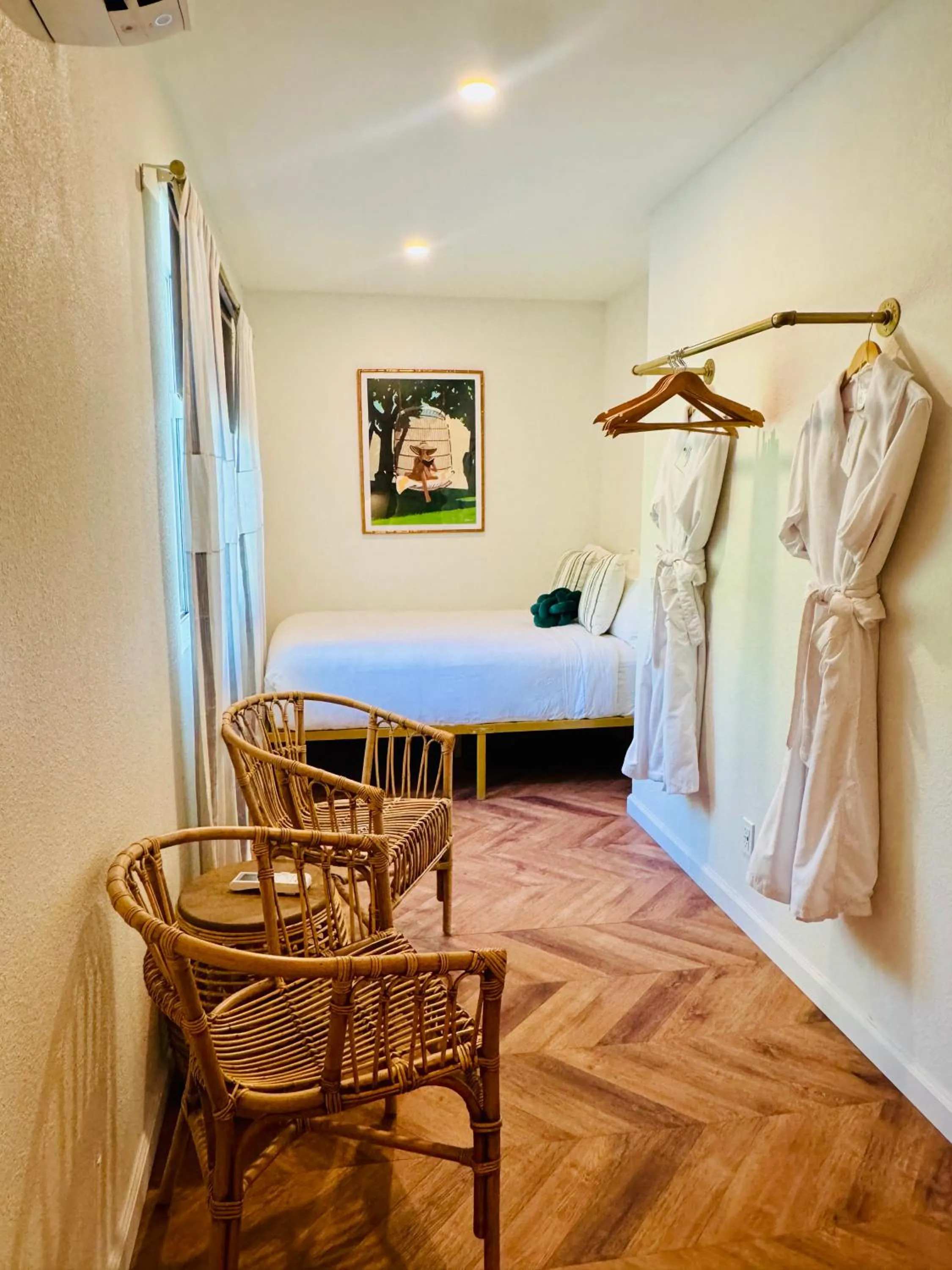 Bed in Dive Palm Springs