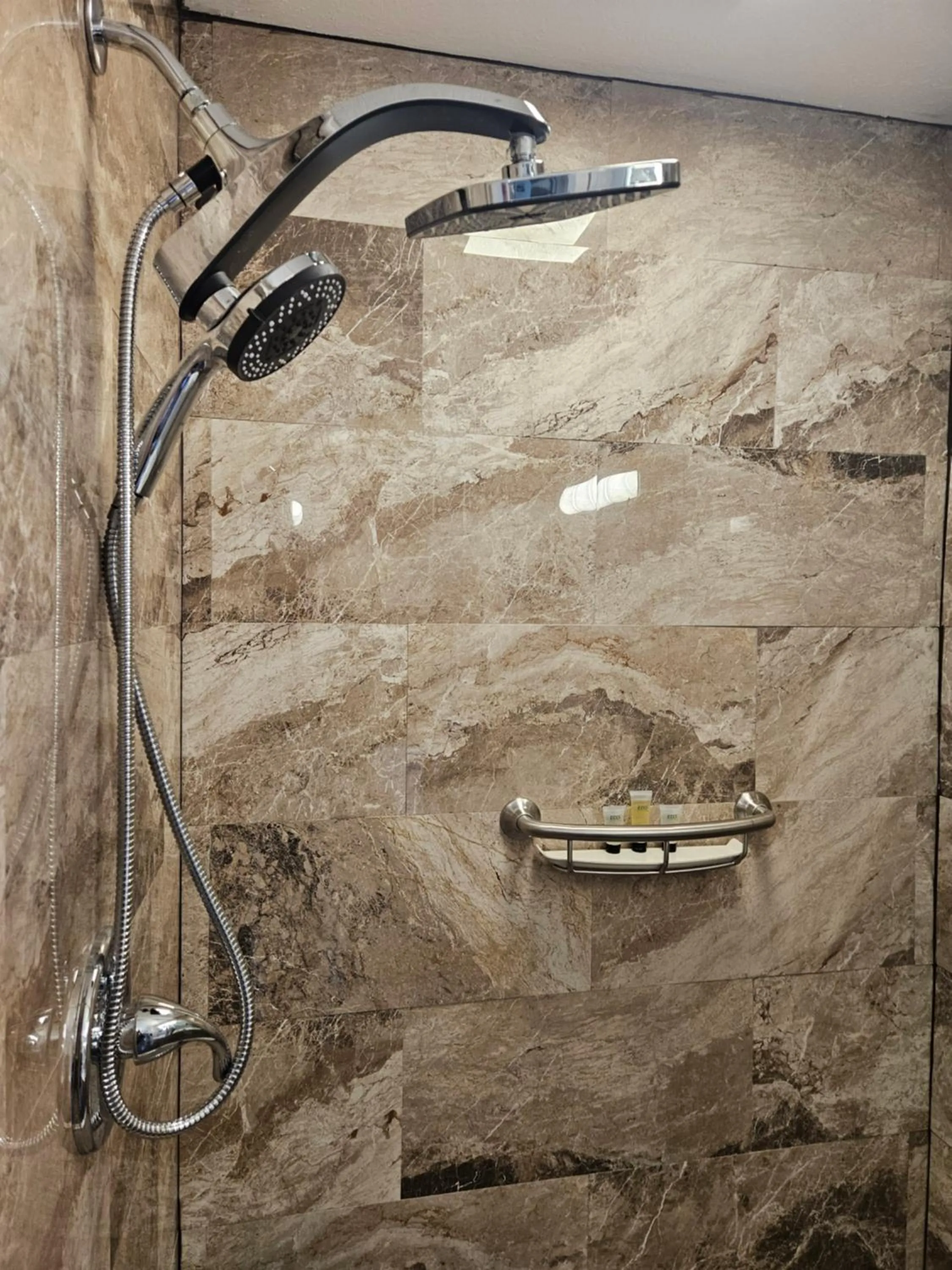 Liberty hill Executive Inn