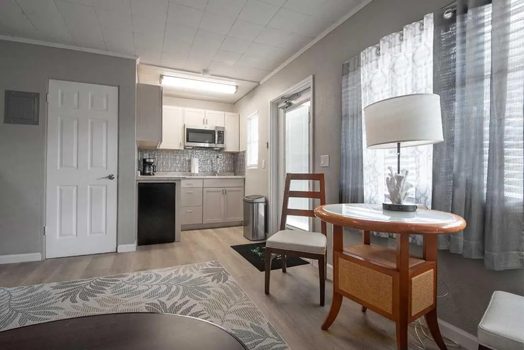 Kitchen or kitchenette in Liberty hill Executive Inn