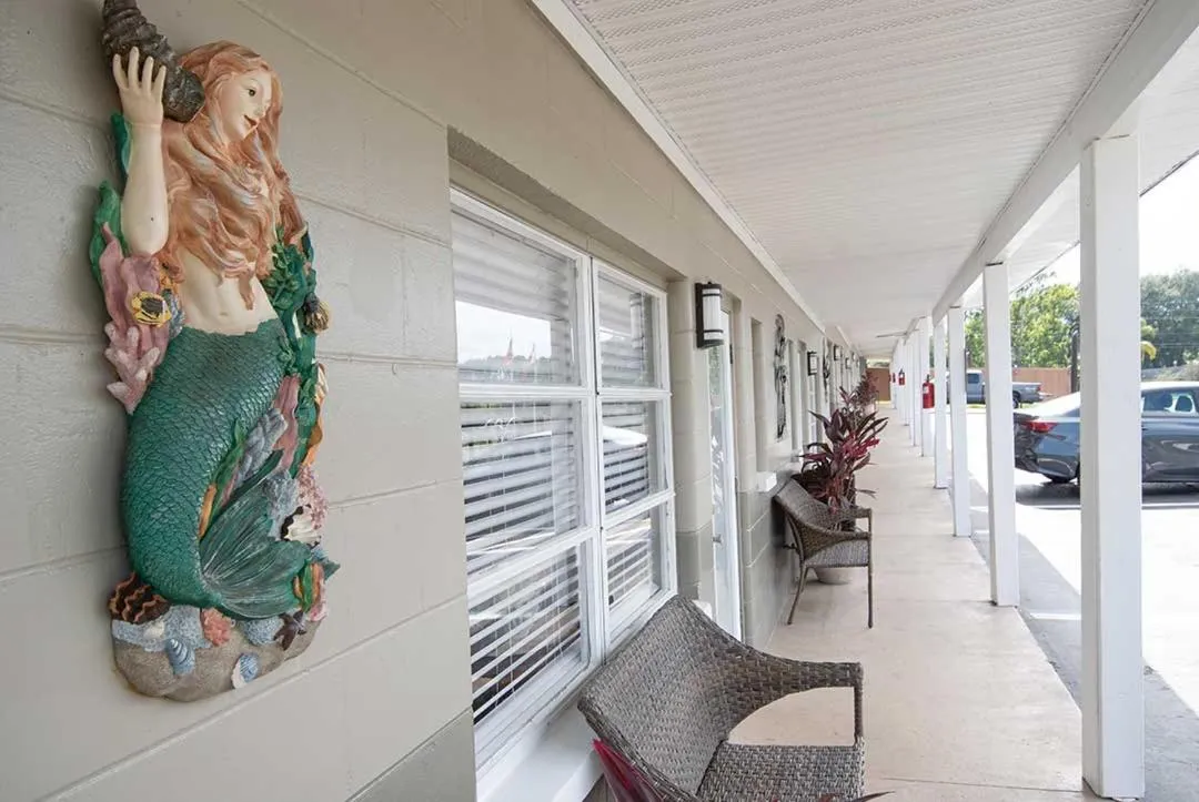 Balcony/Terrace in Liberty hill Executive Inn