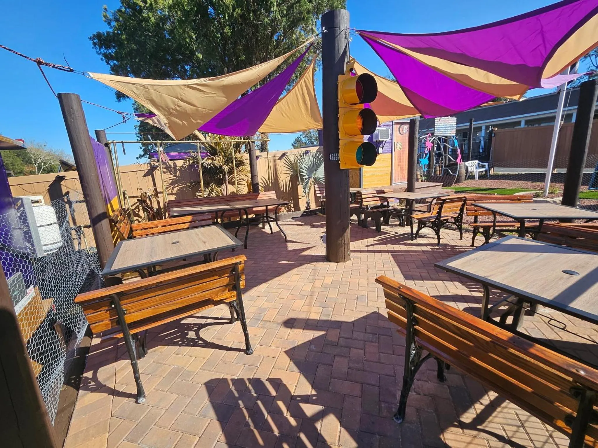 Liberty hill Executive Inn