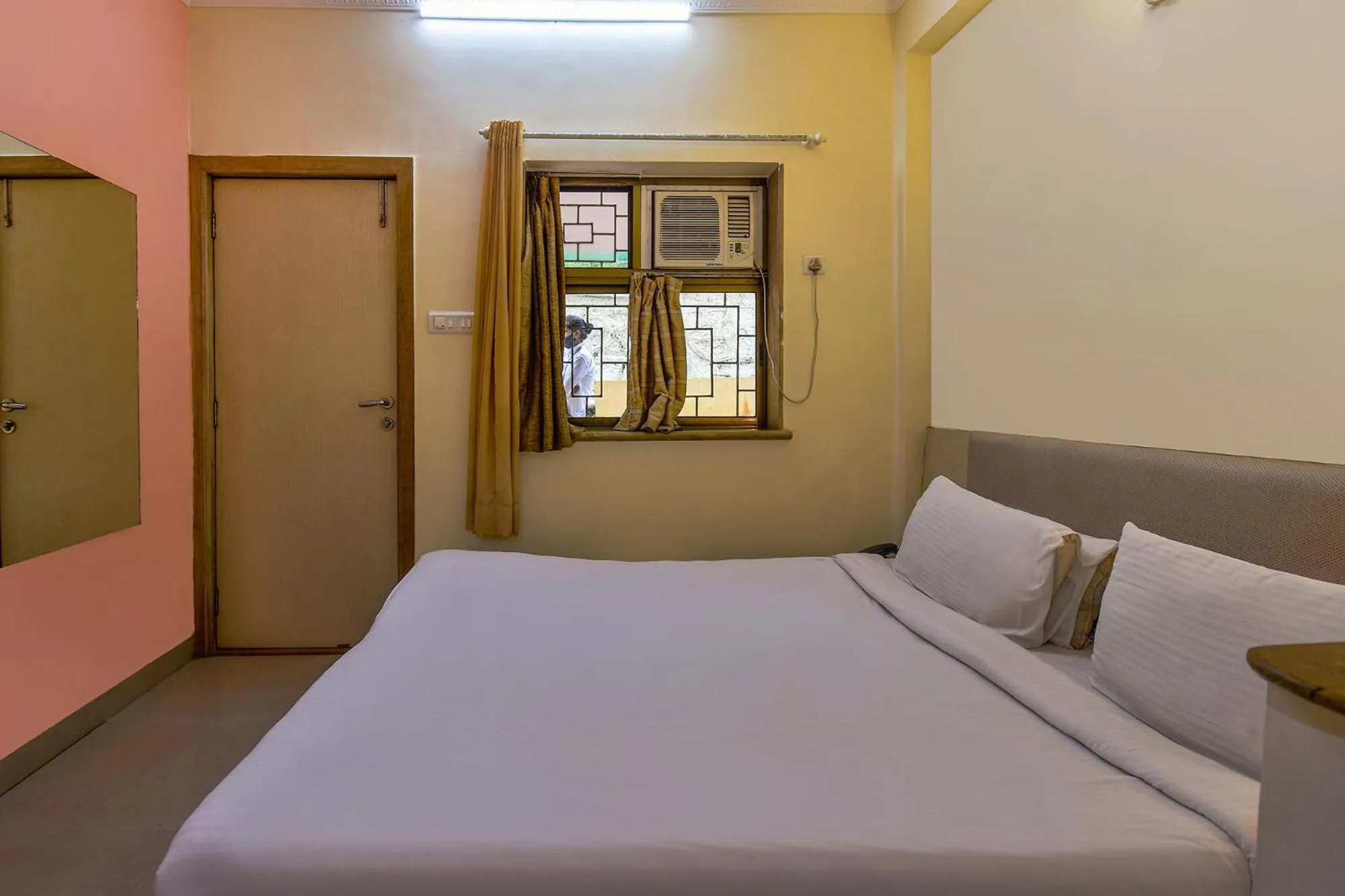 Bedroom, Bed in Sereniity Resort Lonavala