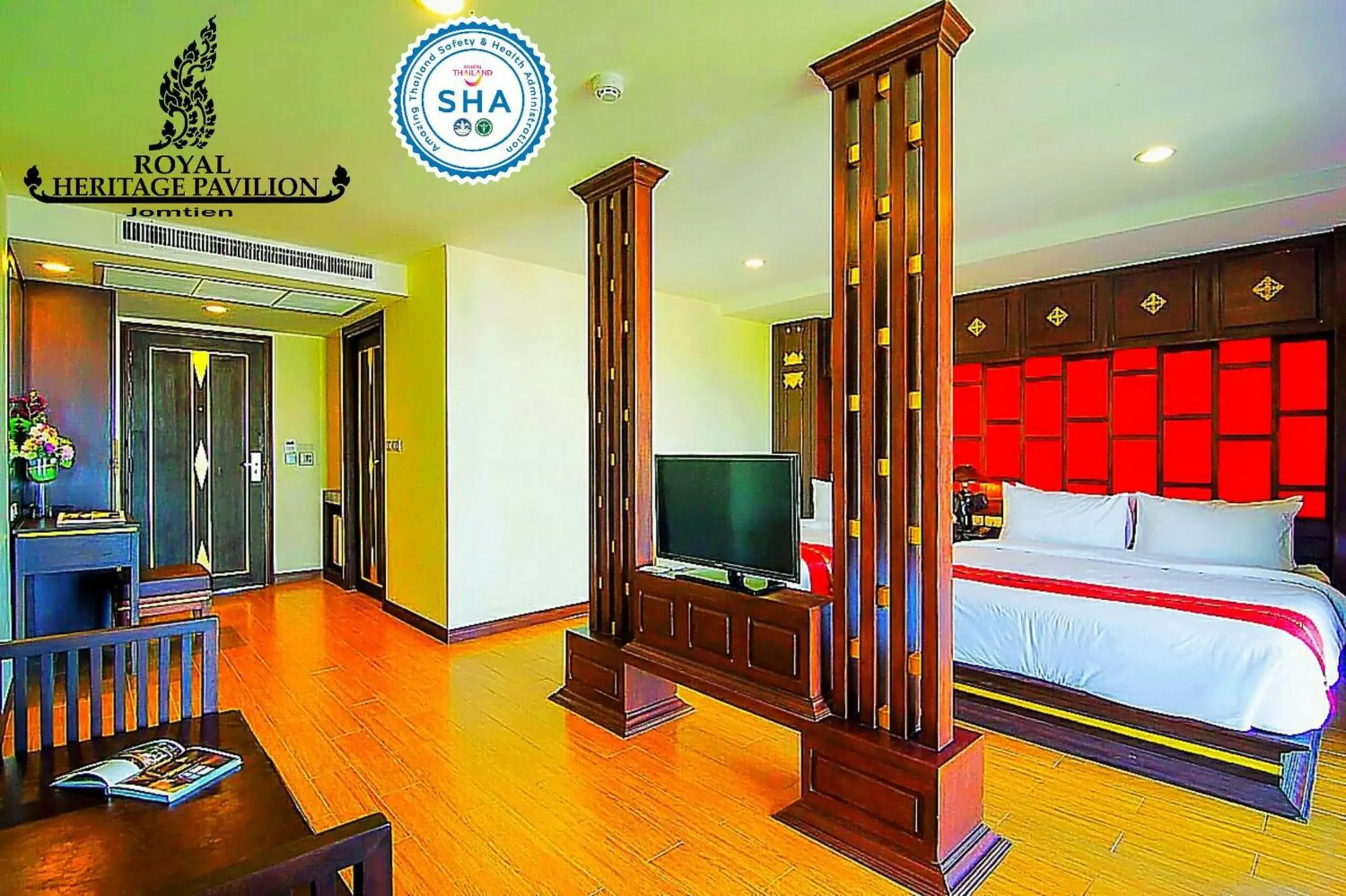 Grand Triple Suite in Royal Heritage Pavilion, Jomtien Grand Triple Suite in Royal Heritage Pavilion, Jomtien