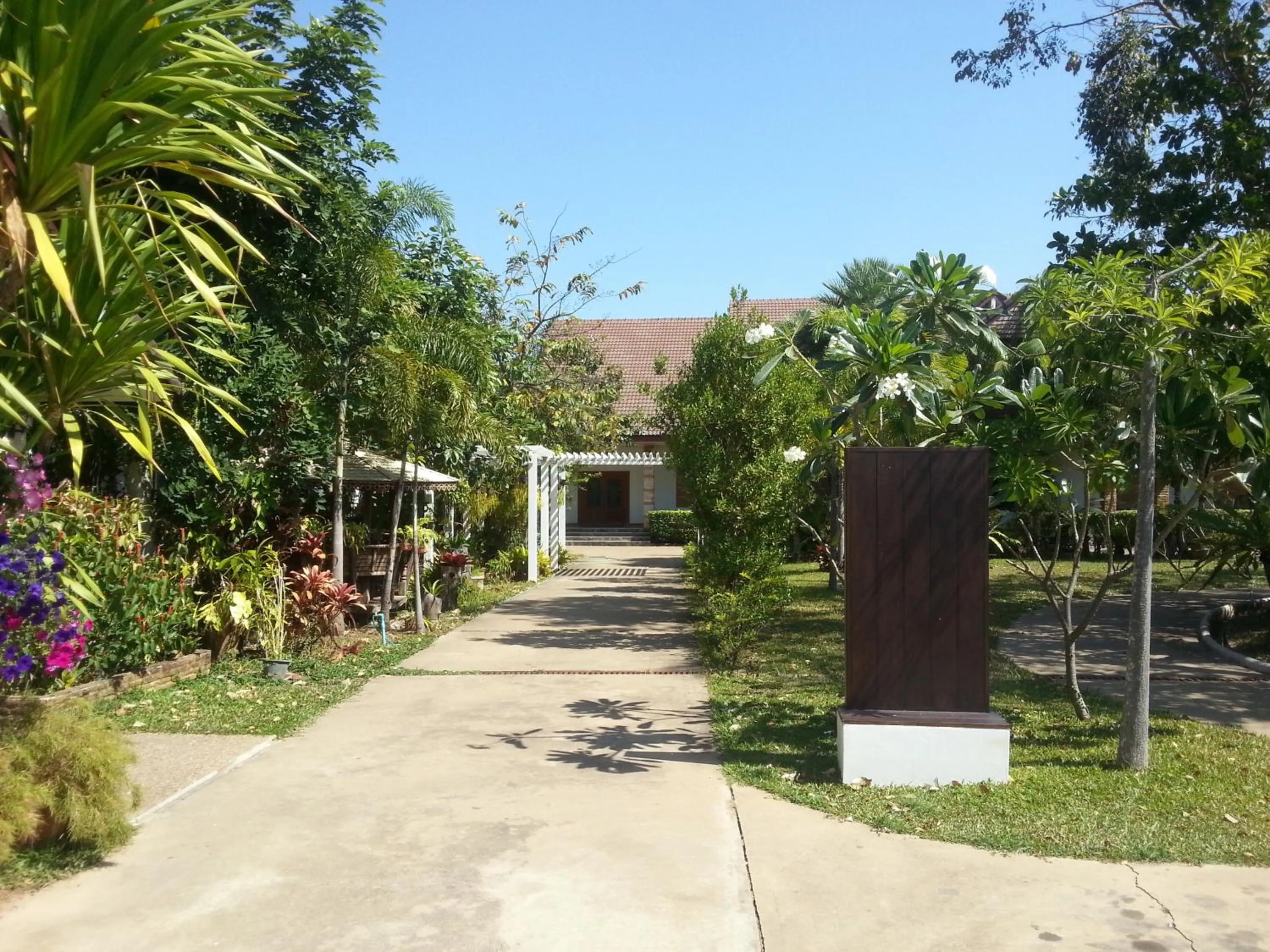 Decorative detail in Thong Paeka Hotel