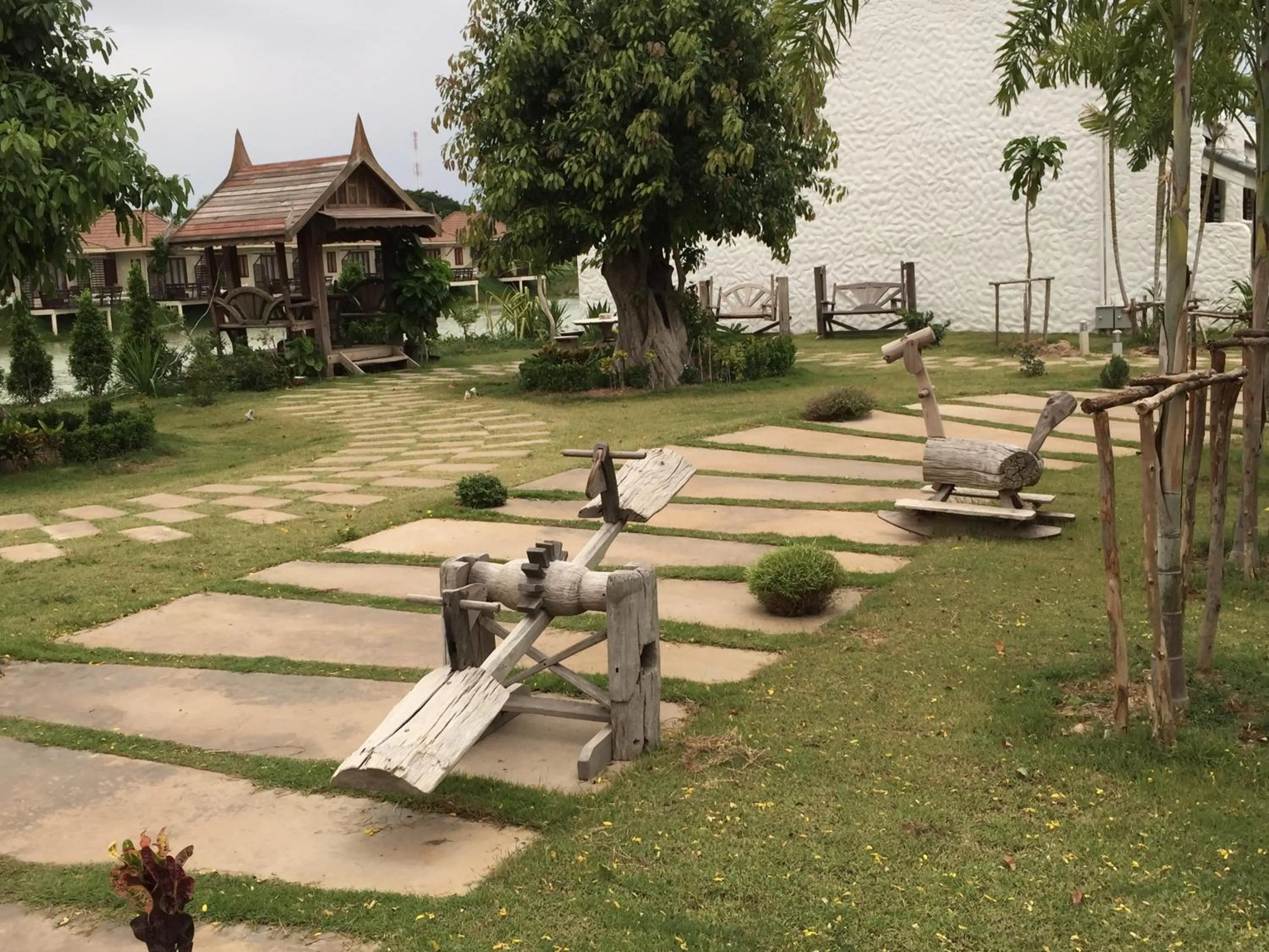 Area and facilities in Lemon Resort