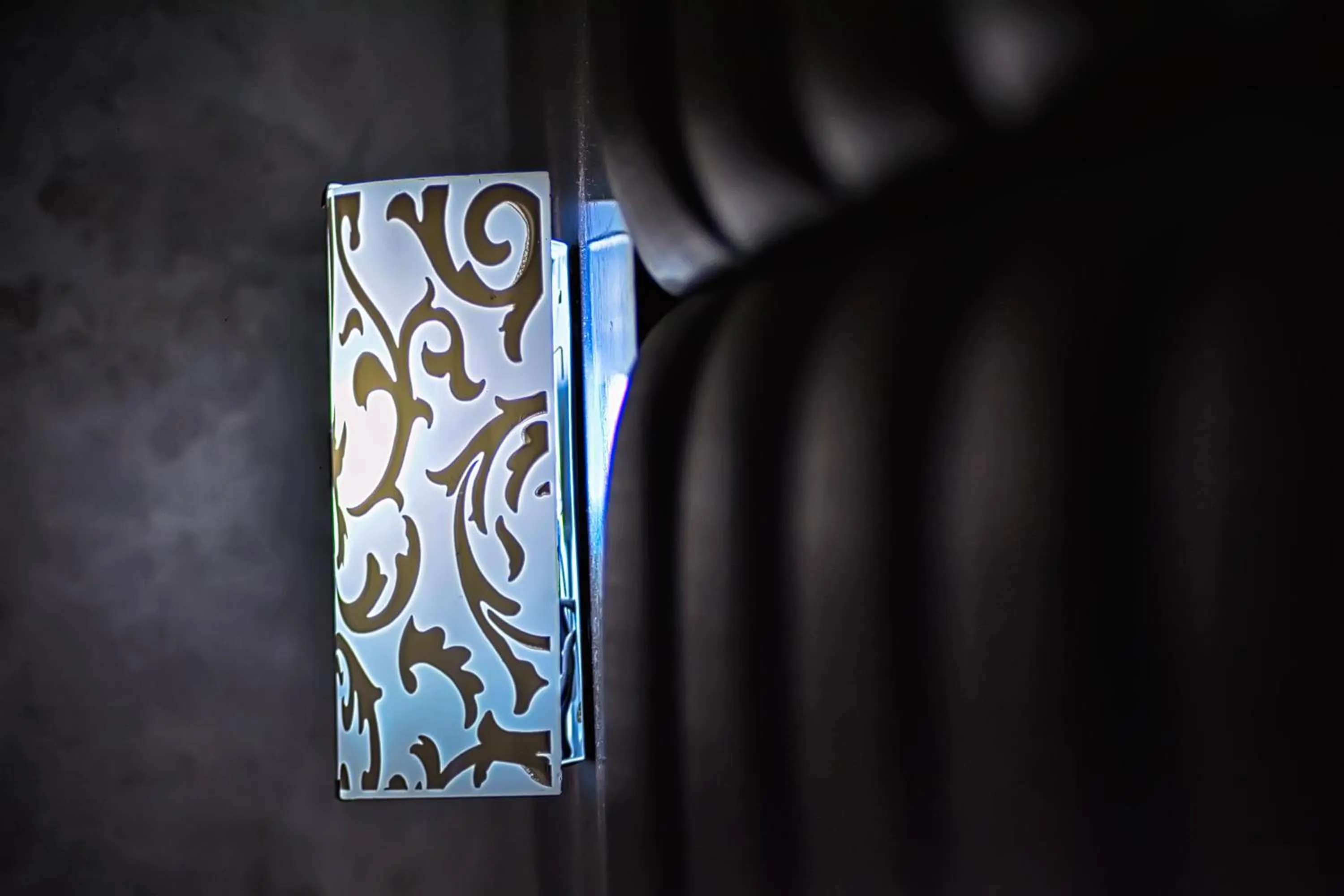 Logo/Certificate/Sign in Hotel Vents Des Iles