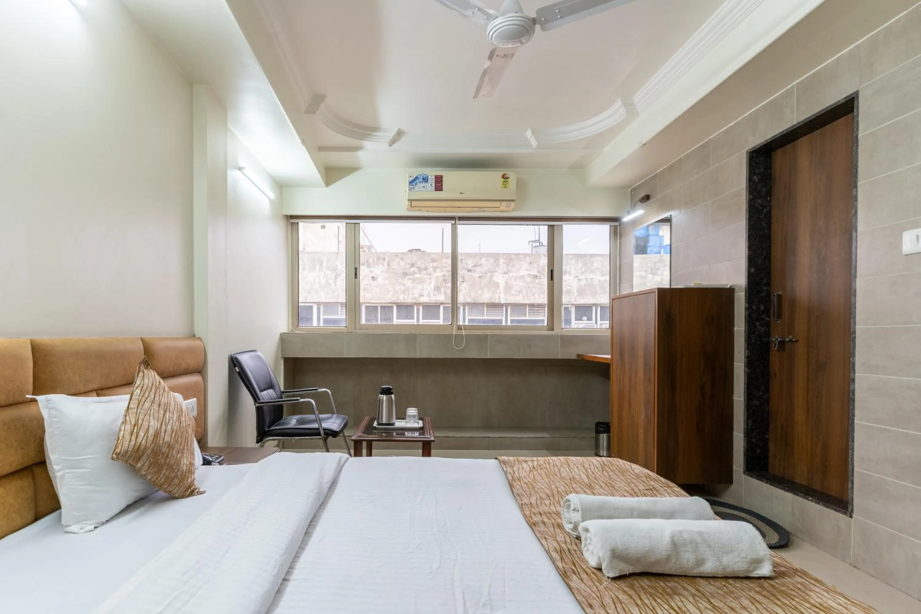 Photo of the whole room, Bed in Hotel Sanmati