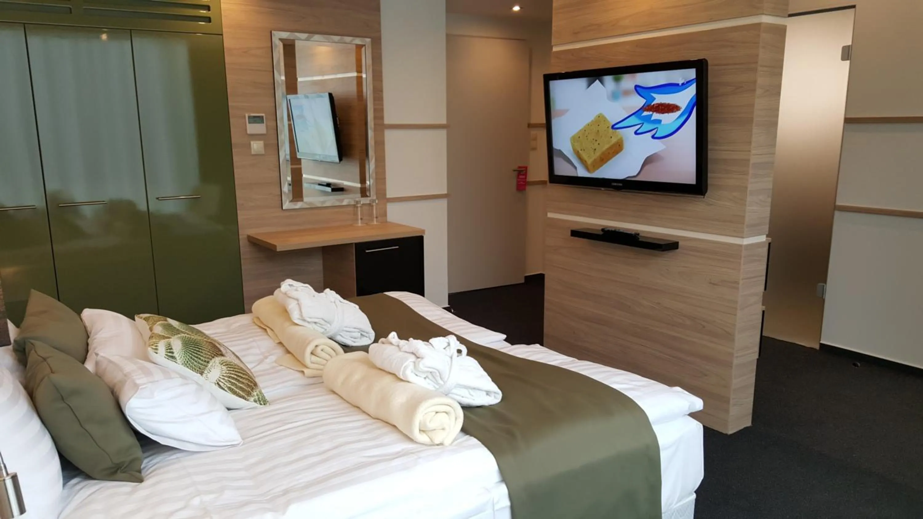 Bed in Hotel Zena Beauty & Shopping Center