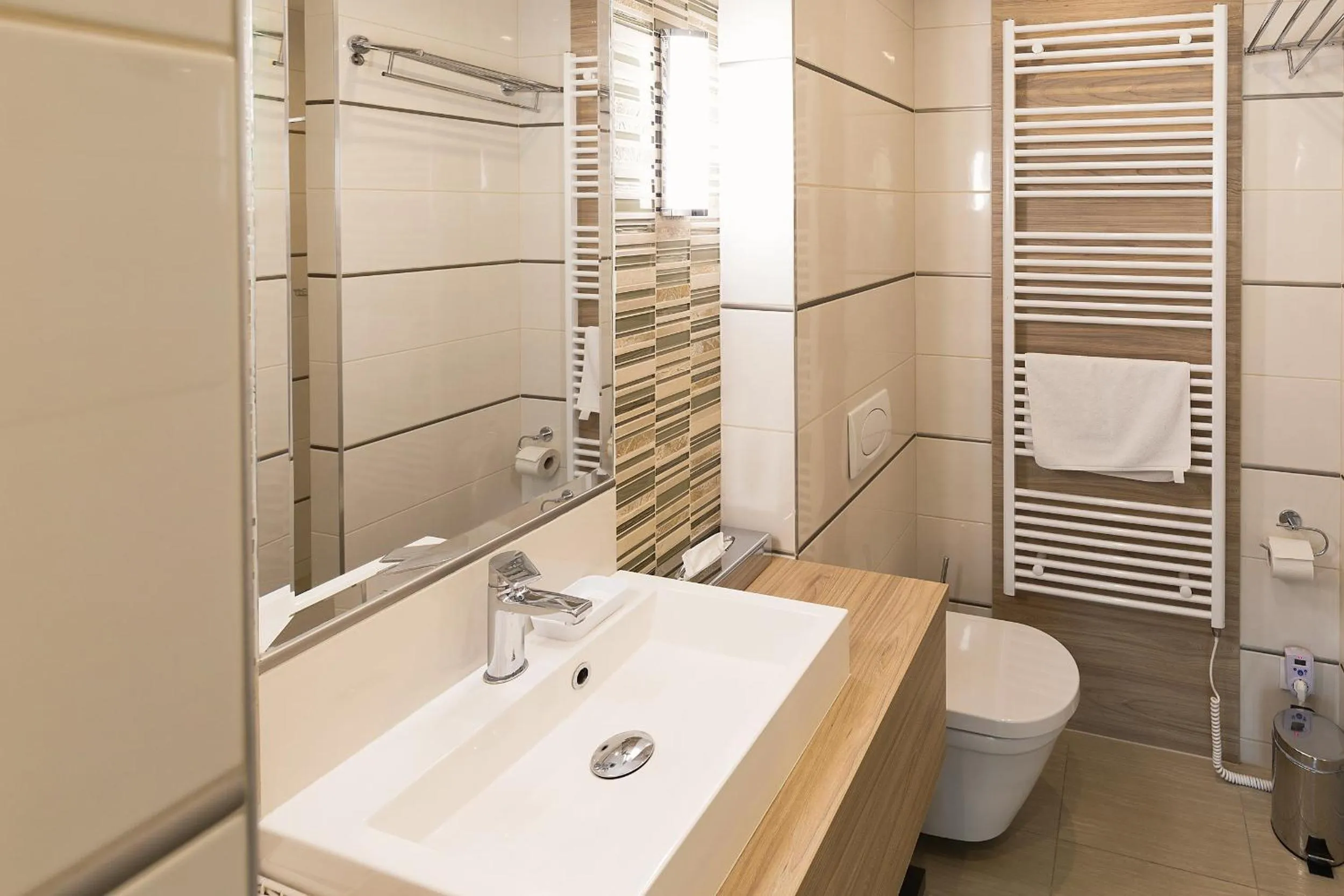 Bathroom in Hotel Zena Beauty & Shopping Center