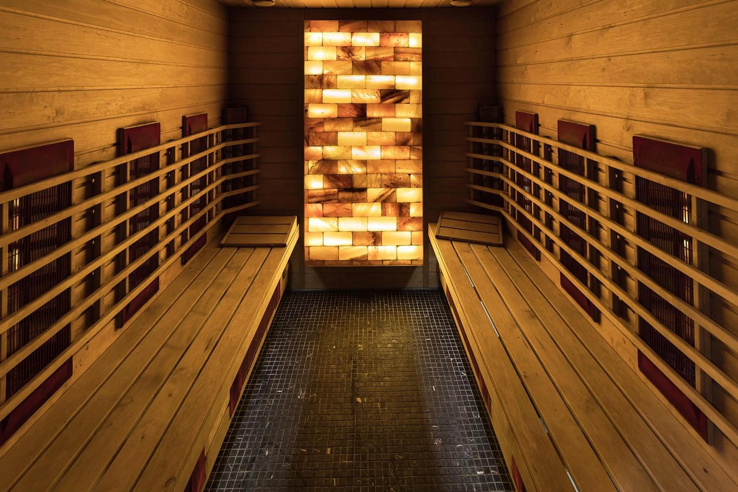 Sauna in Hotel Zena Beauty & Shopping Center