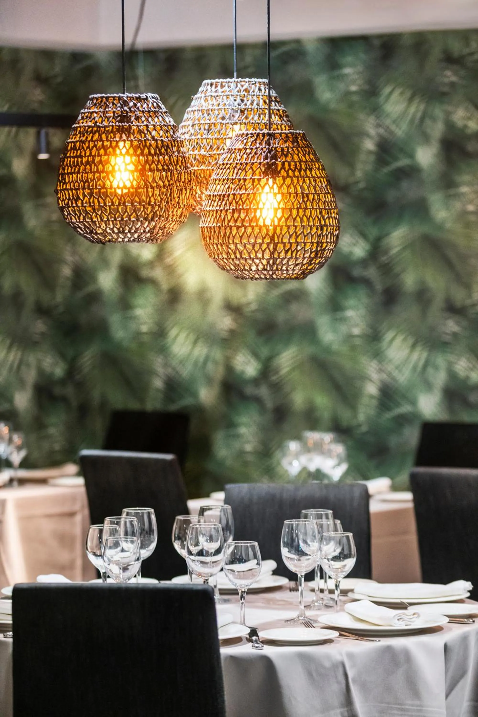 Restaurant/places to eat in Salles Hotel Aeroport de Girona