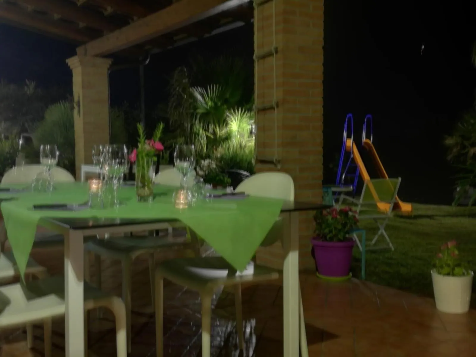 Garden in B&B Villa Molinari Restaurant e Baby Park