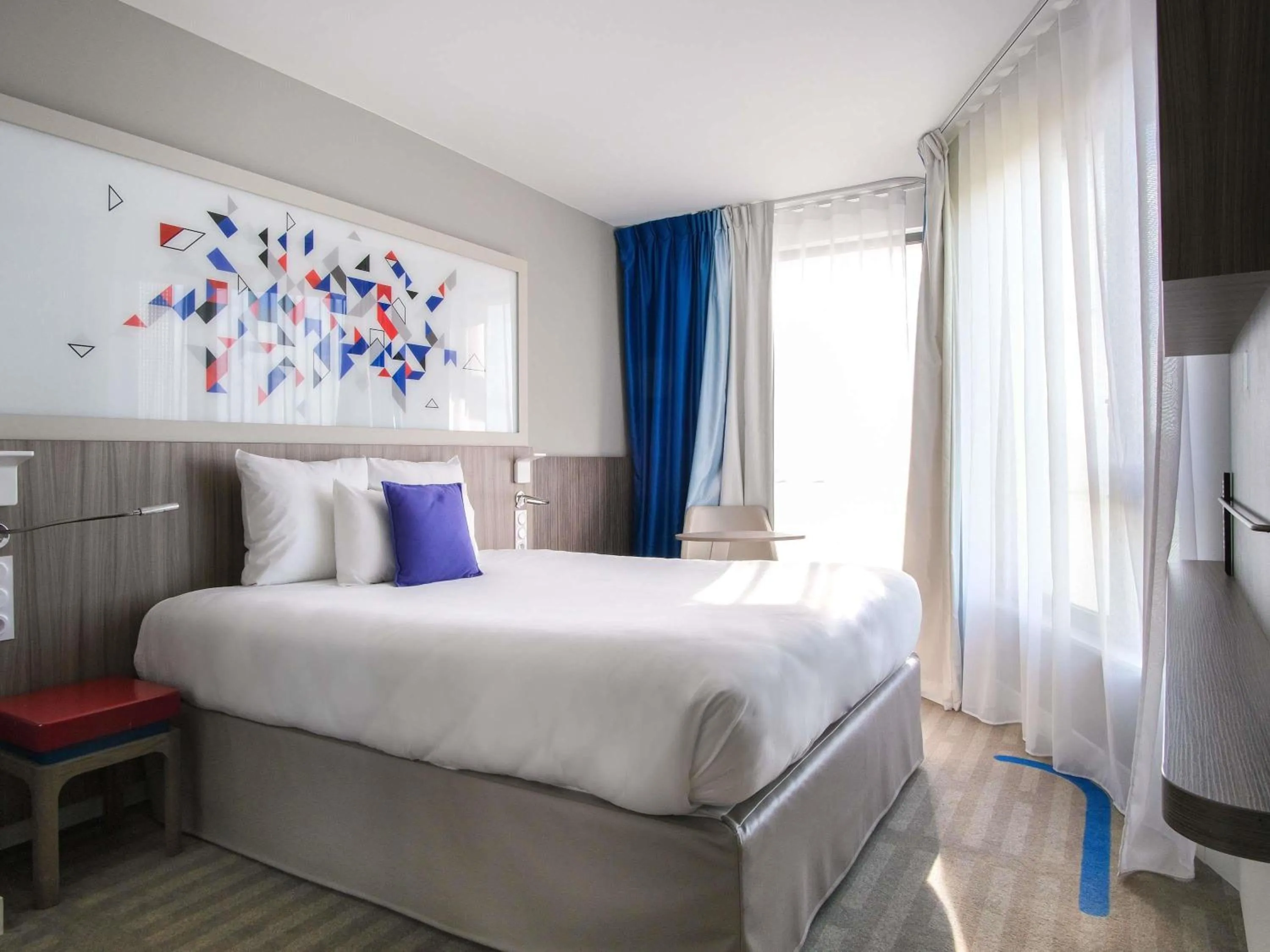 Bedroom, Bed in Mercure Toulouse Sud