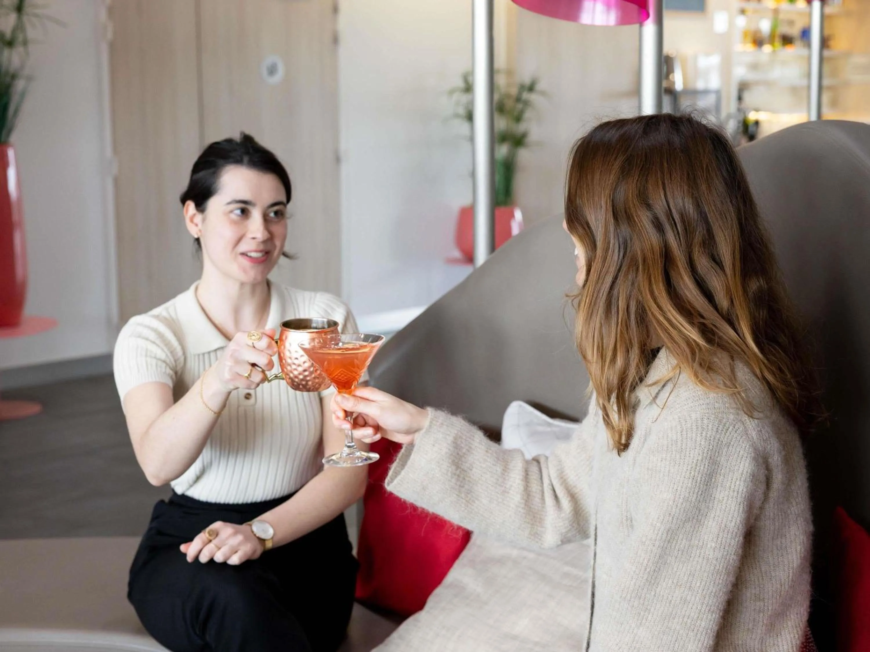 Lounge or bar in Mercure Toulouse Sud