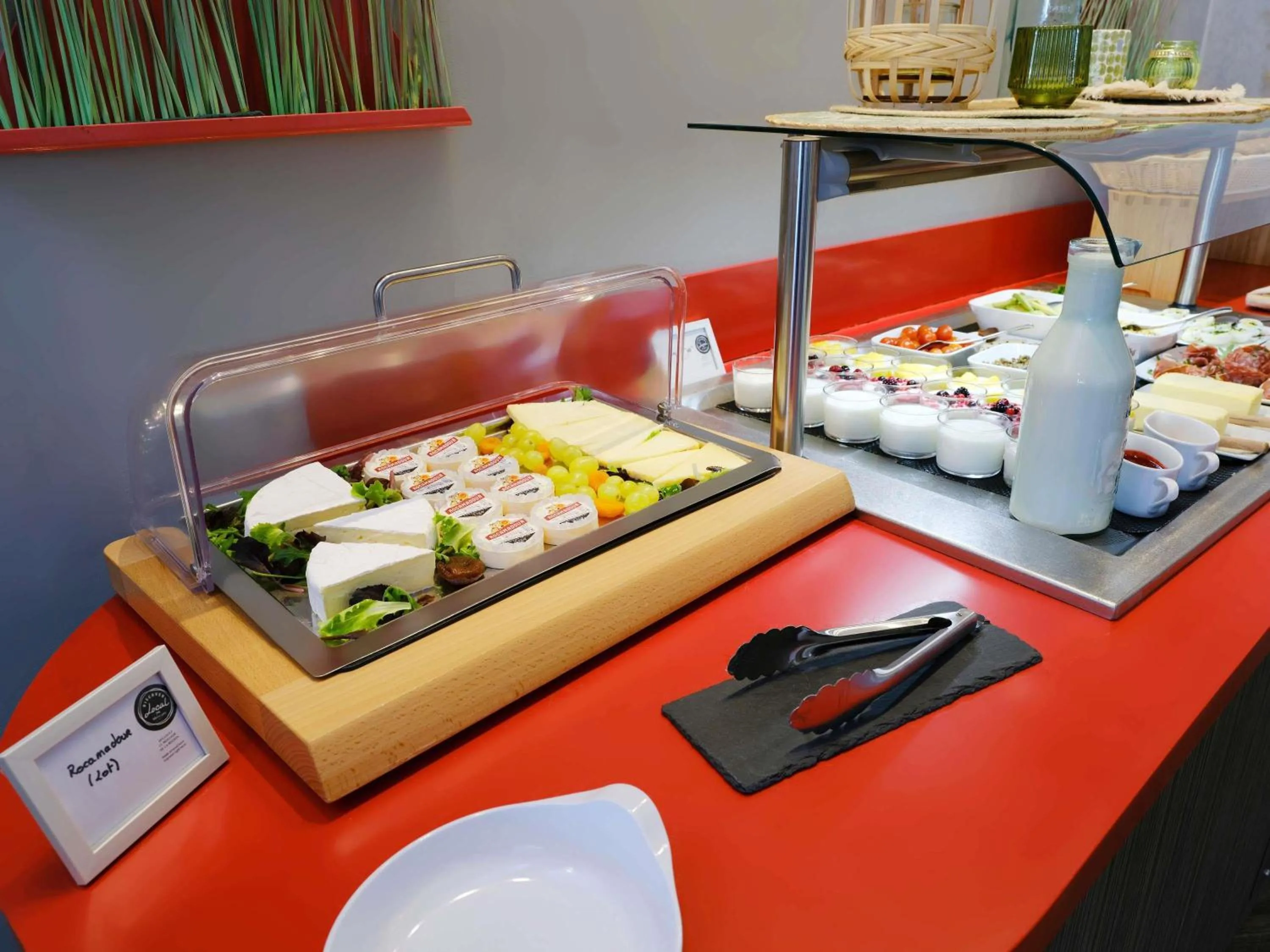 Breakfast in Mercure Toulouse Sud