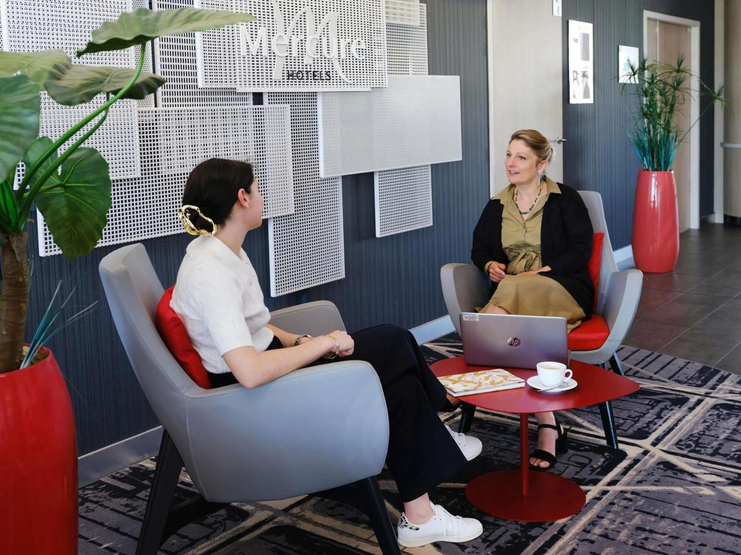 Property building in Mercure Toulouse Sud