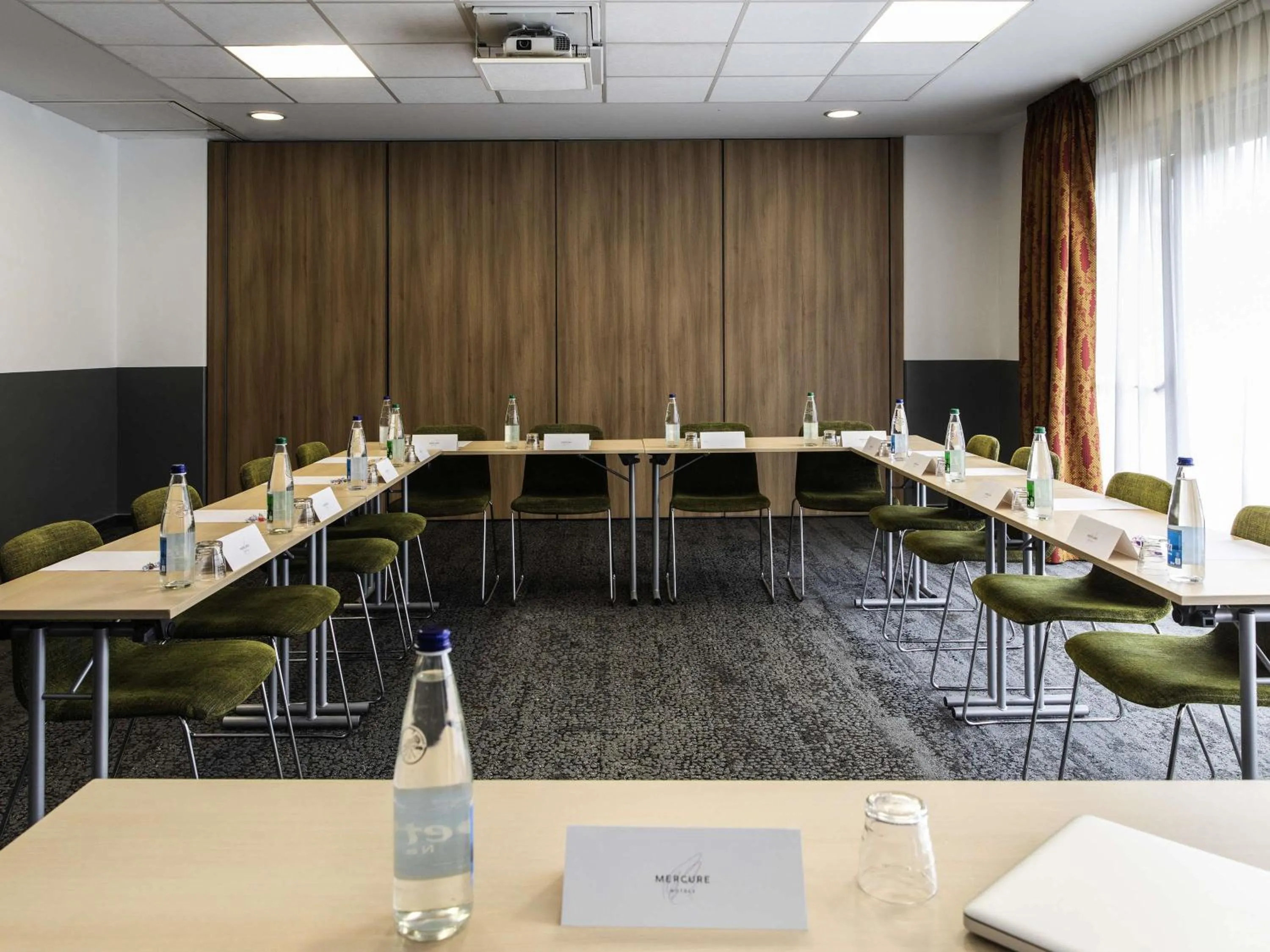 Meeting/conference room in Mercure Belfort Centre