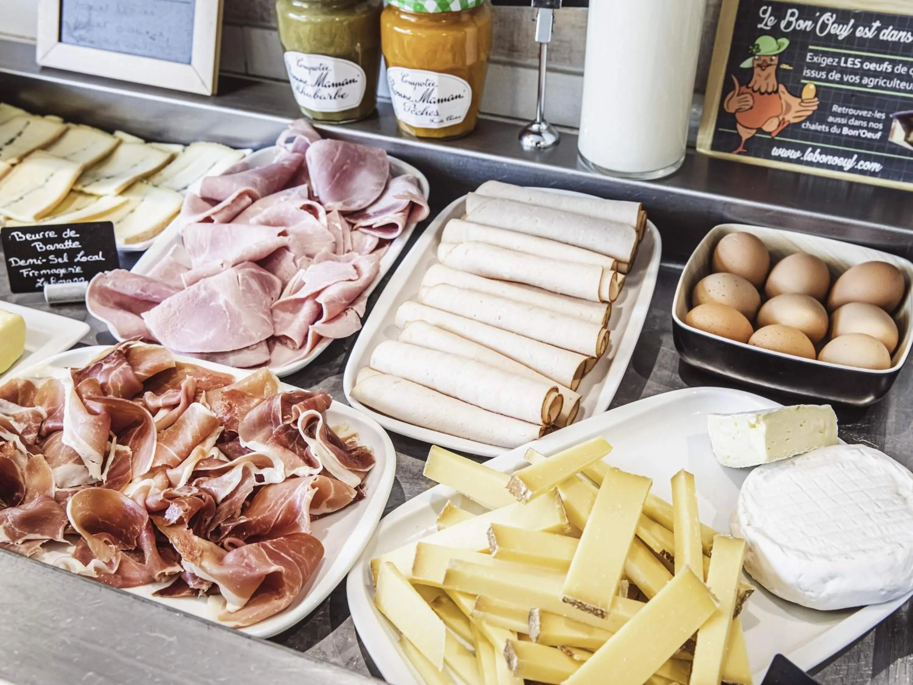 Breakfast in Mercure Belfort Centre