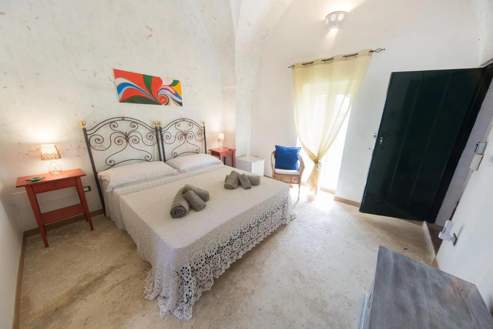 Photo of the whole room, Bed in Giardino Nascosto