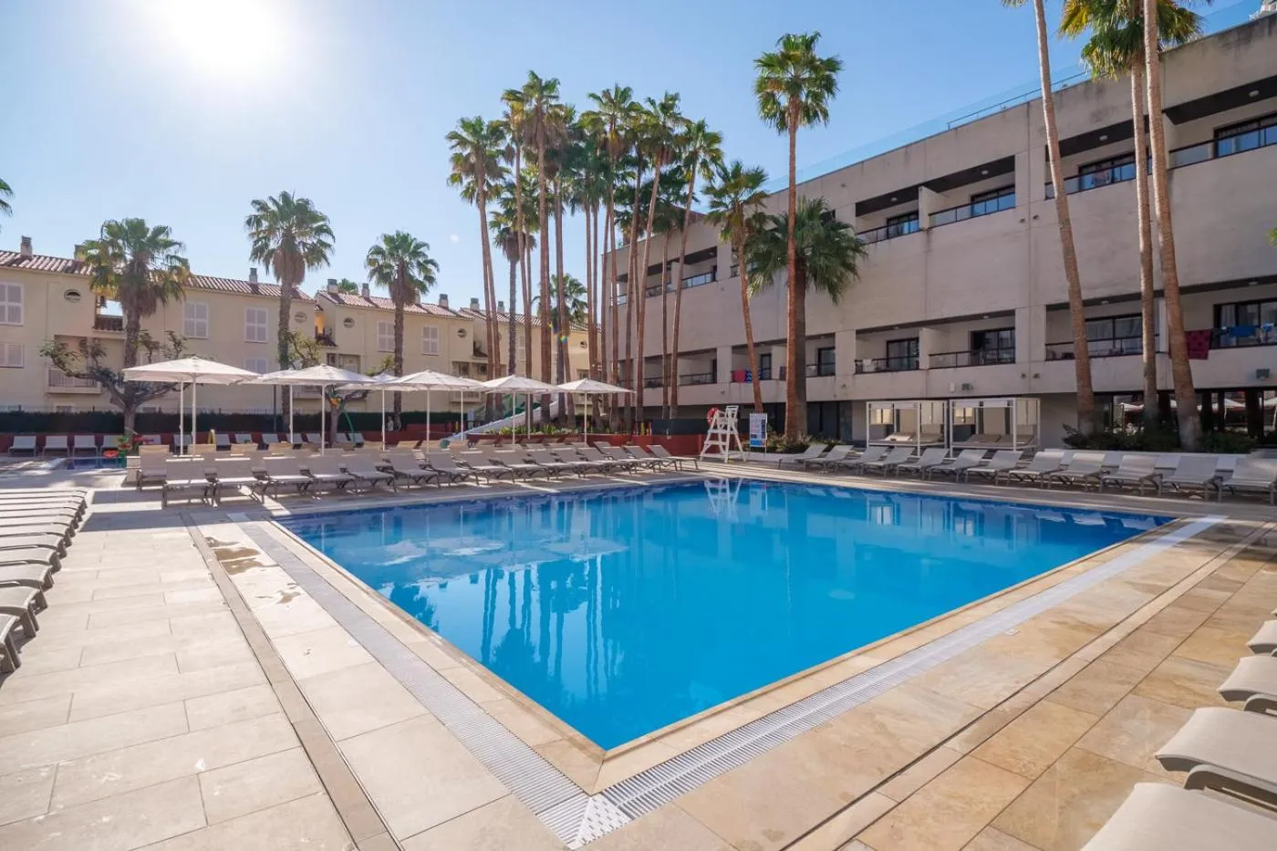 Swimming pool in Estival Park Silmar