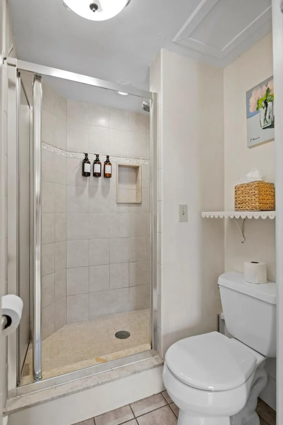 Bathroom in Hartstone Inn