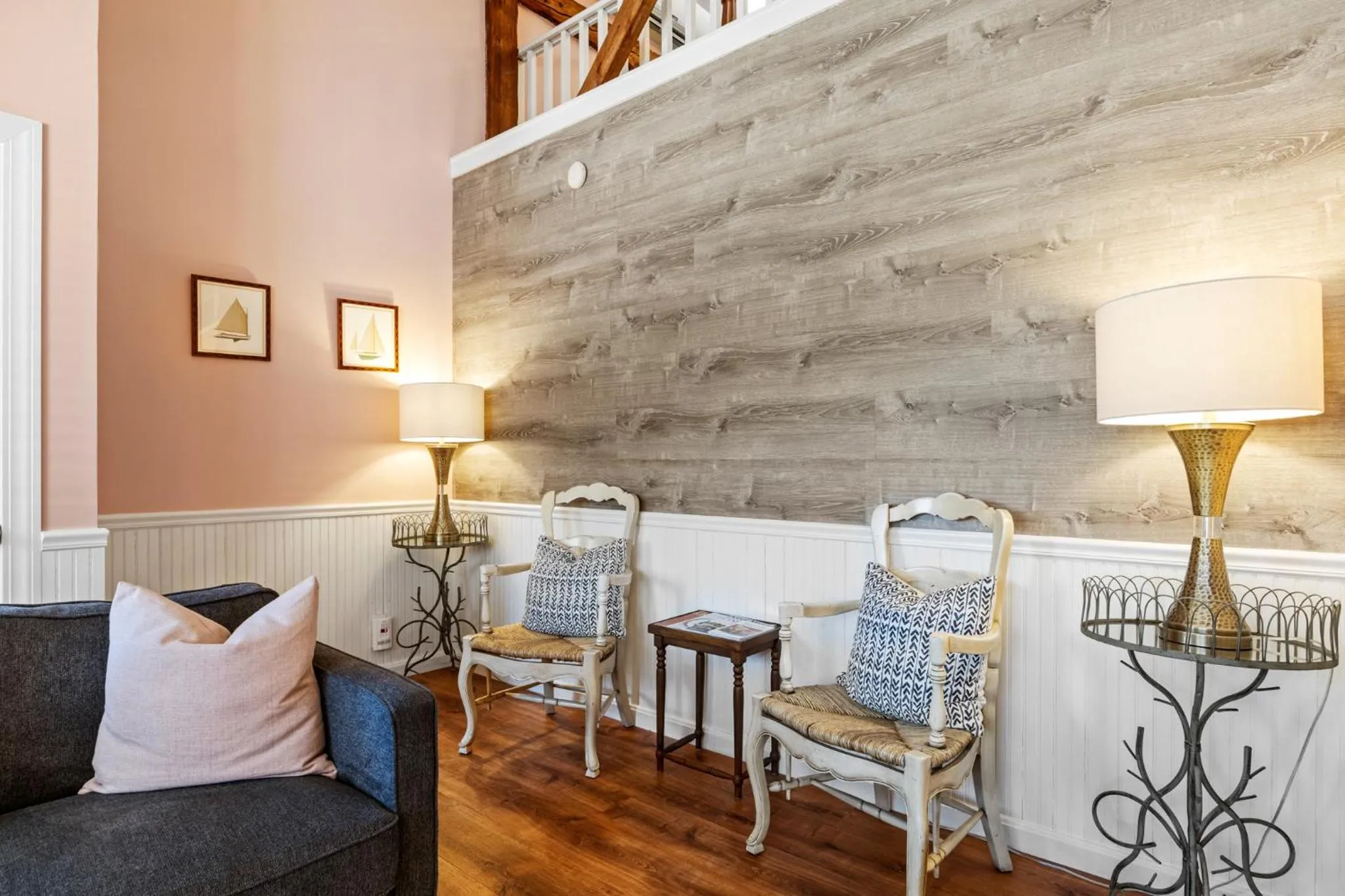 Living room in Hartstone Inn