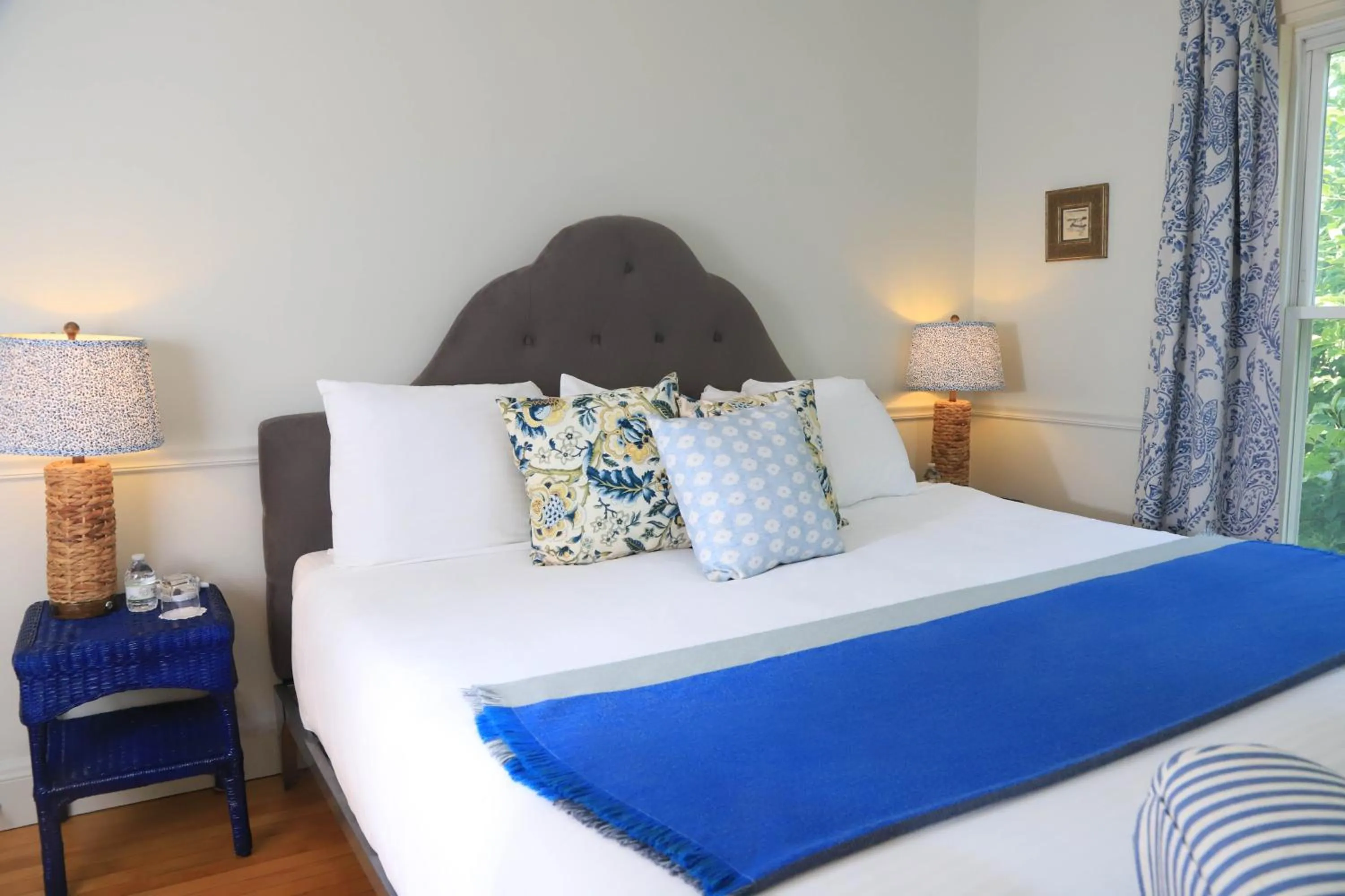 Bed in Hartstone Inn