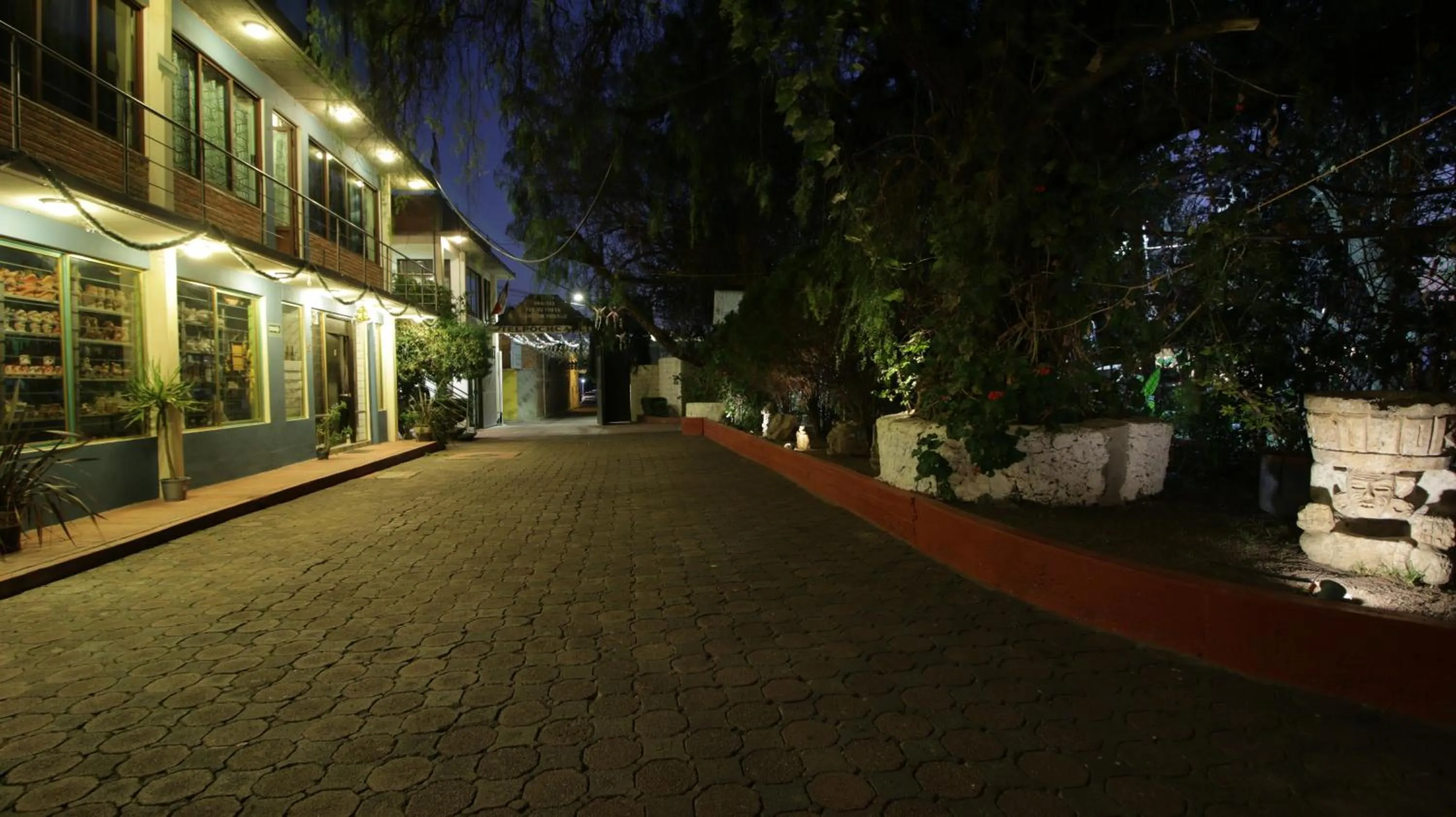 Telpochcalli Hotel & Temazcal