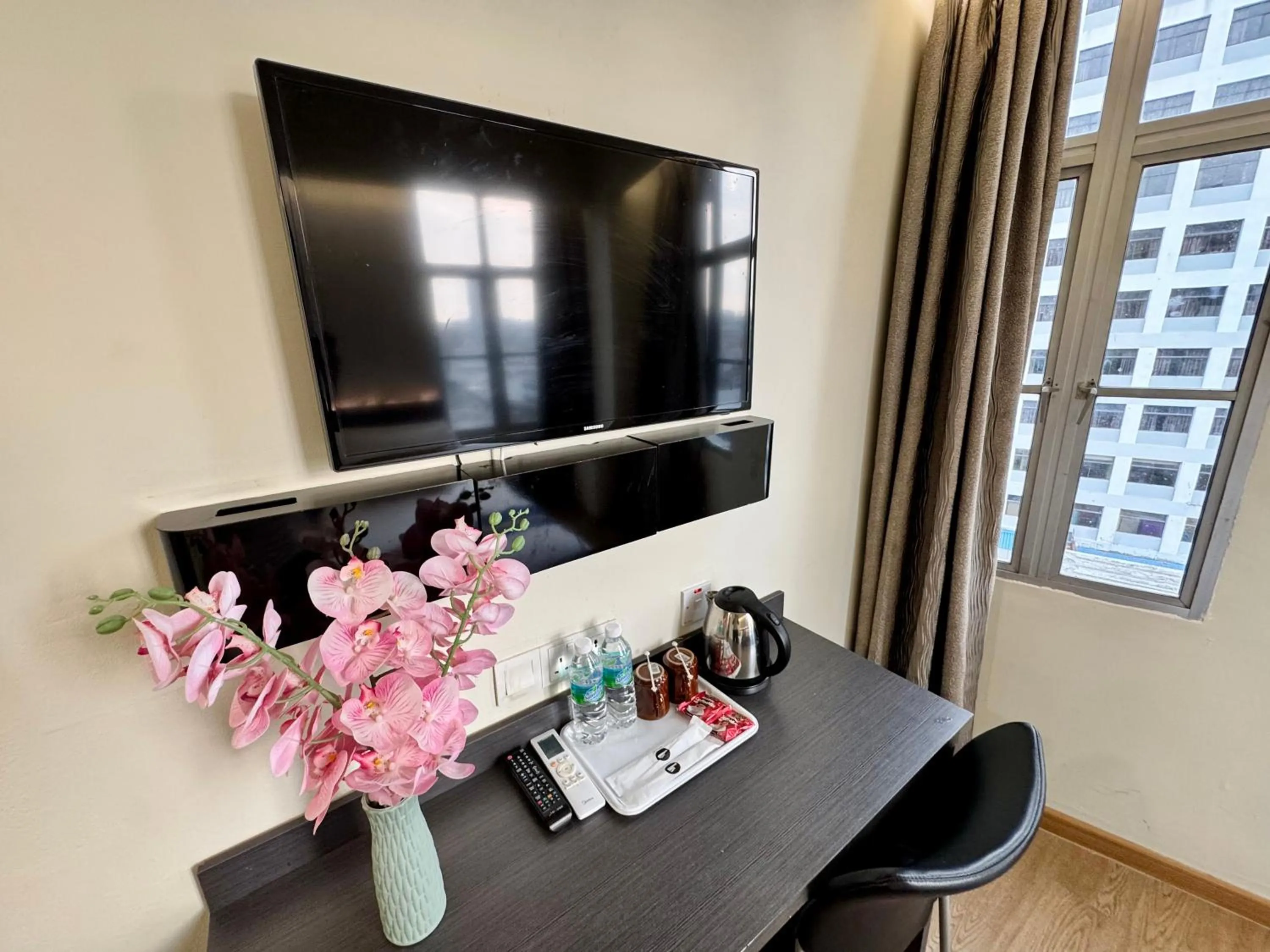 Central City Hotel at Chinatown