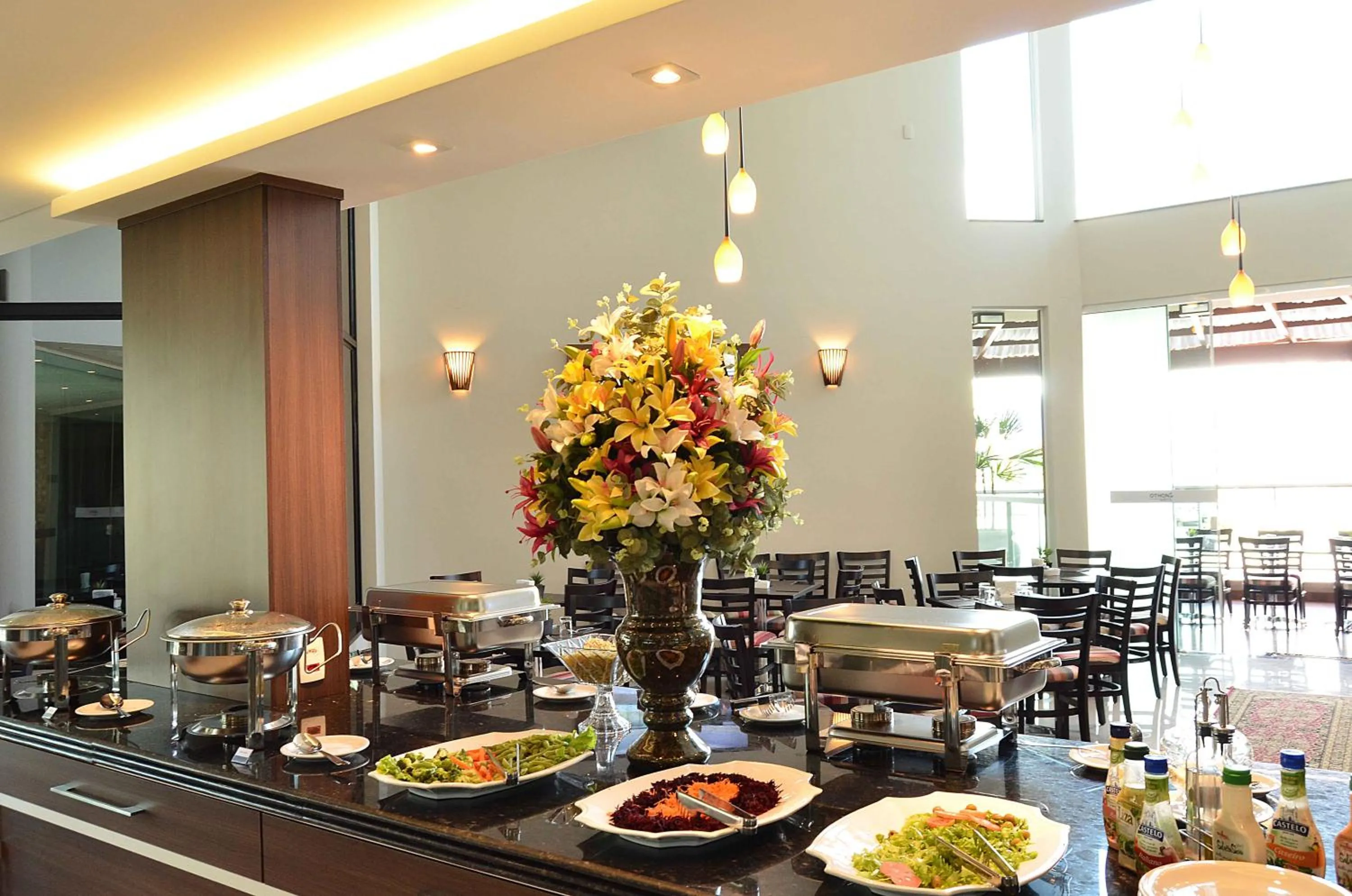 Restaurant/places to eat in Hotel Matão By Mercure