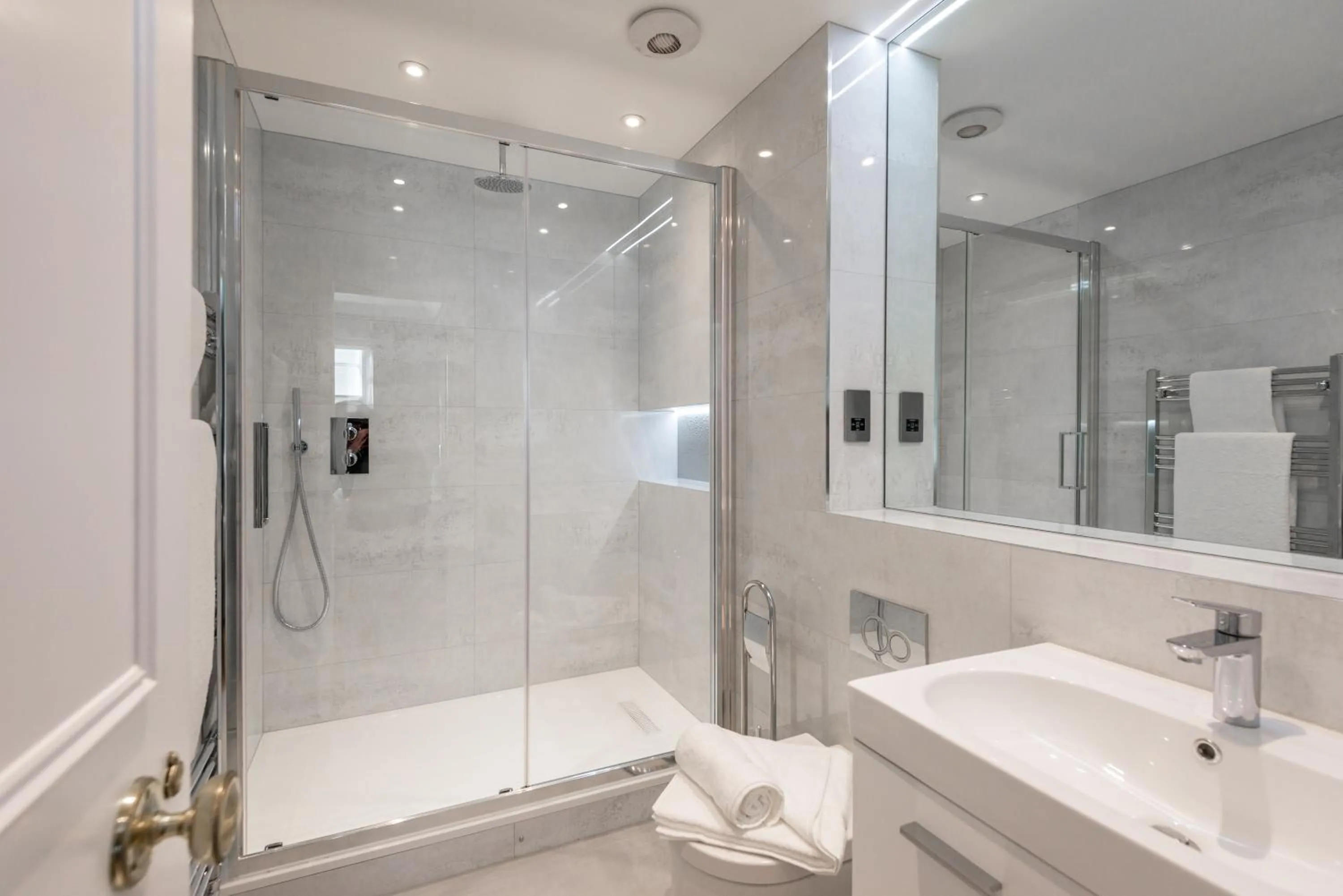 Property building, Bathroom in Mayfair private Apartments