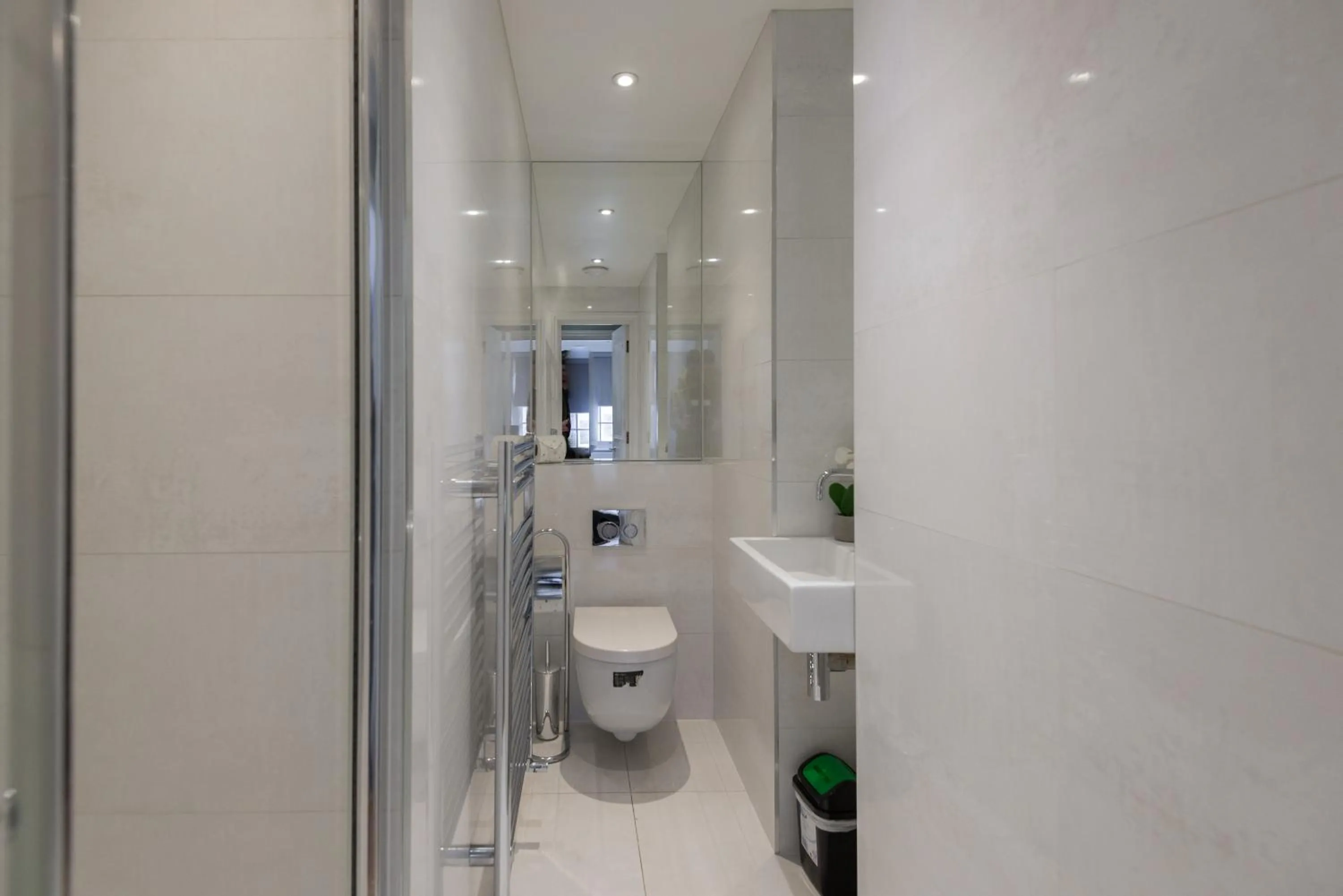 Bathroom in Mayfair private Apartments