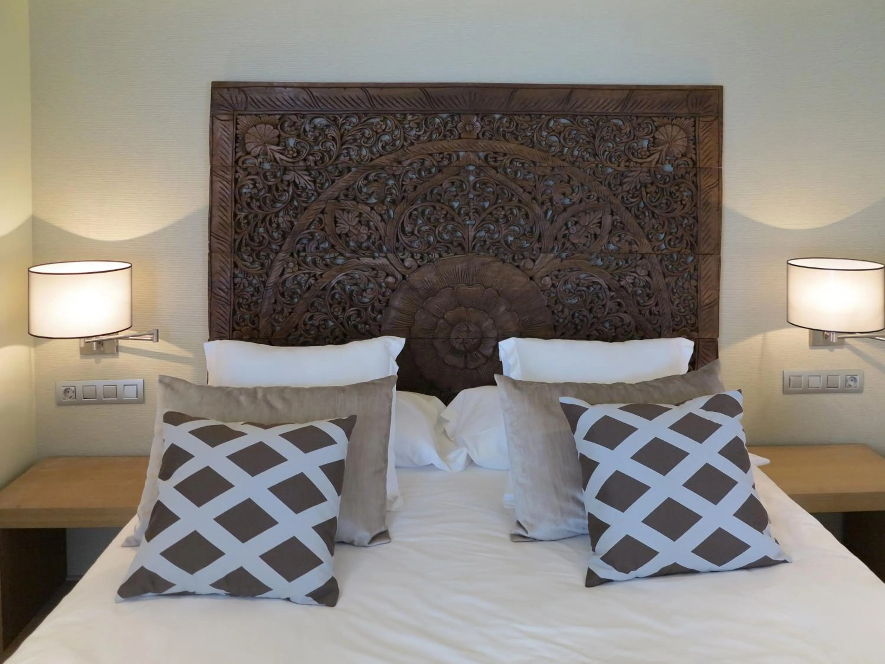 Bed in Serennia Exclusive Rooms