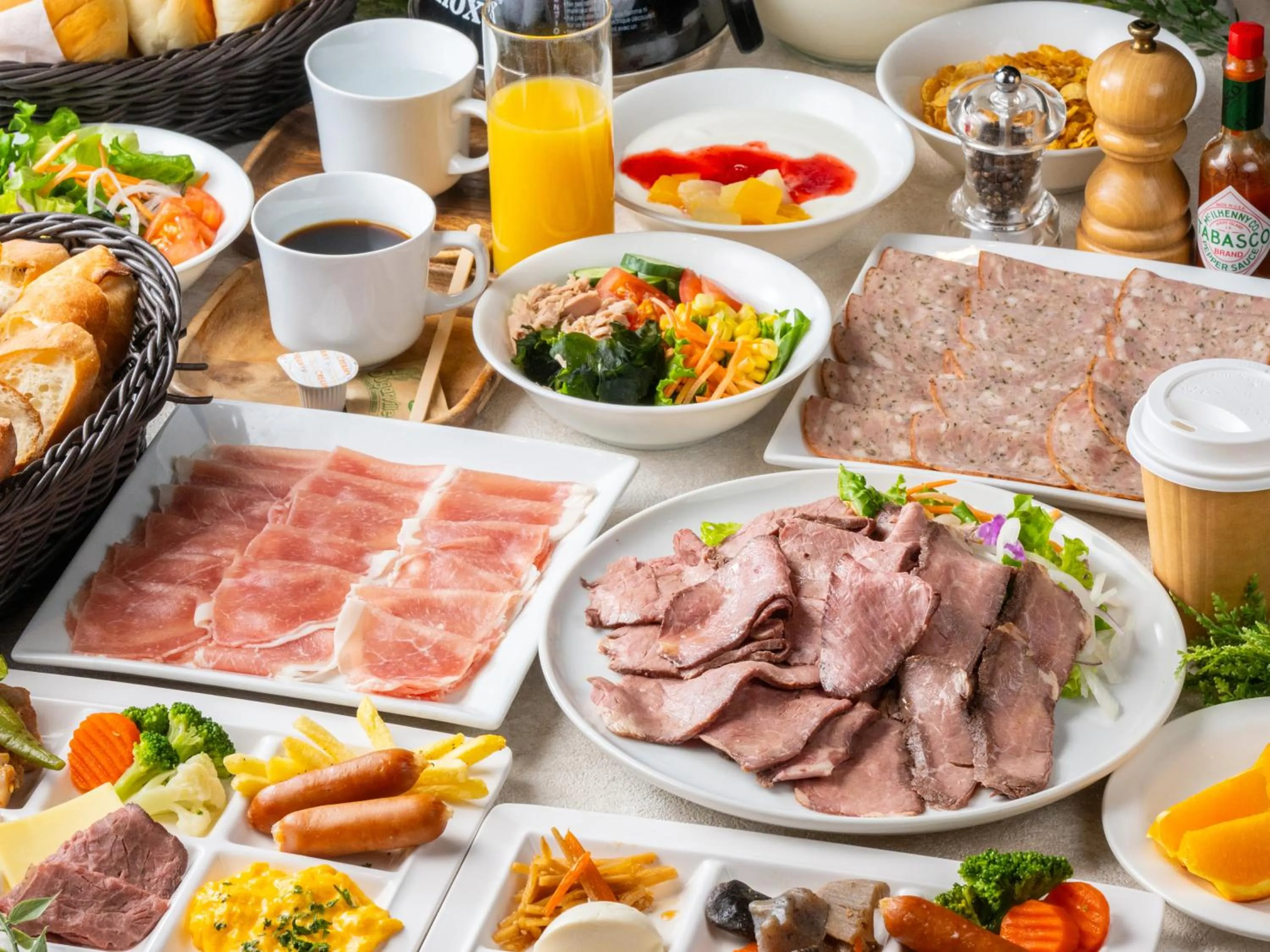 Restaurant/places to eat in APA Hotel Shinjuku Kabukicho Tower