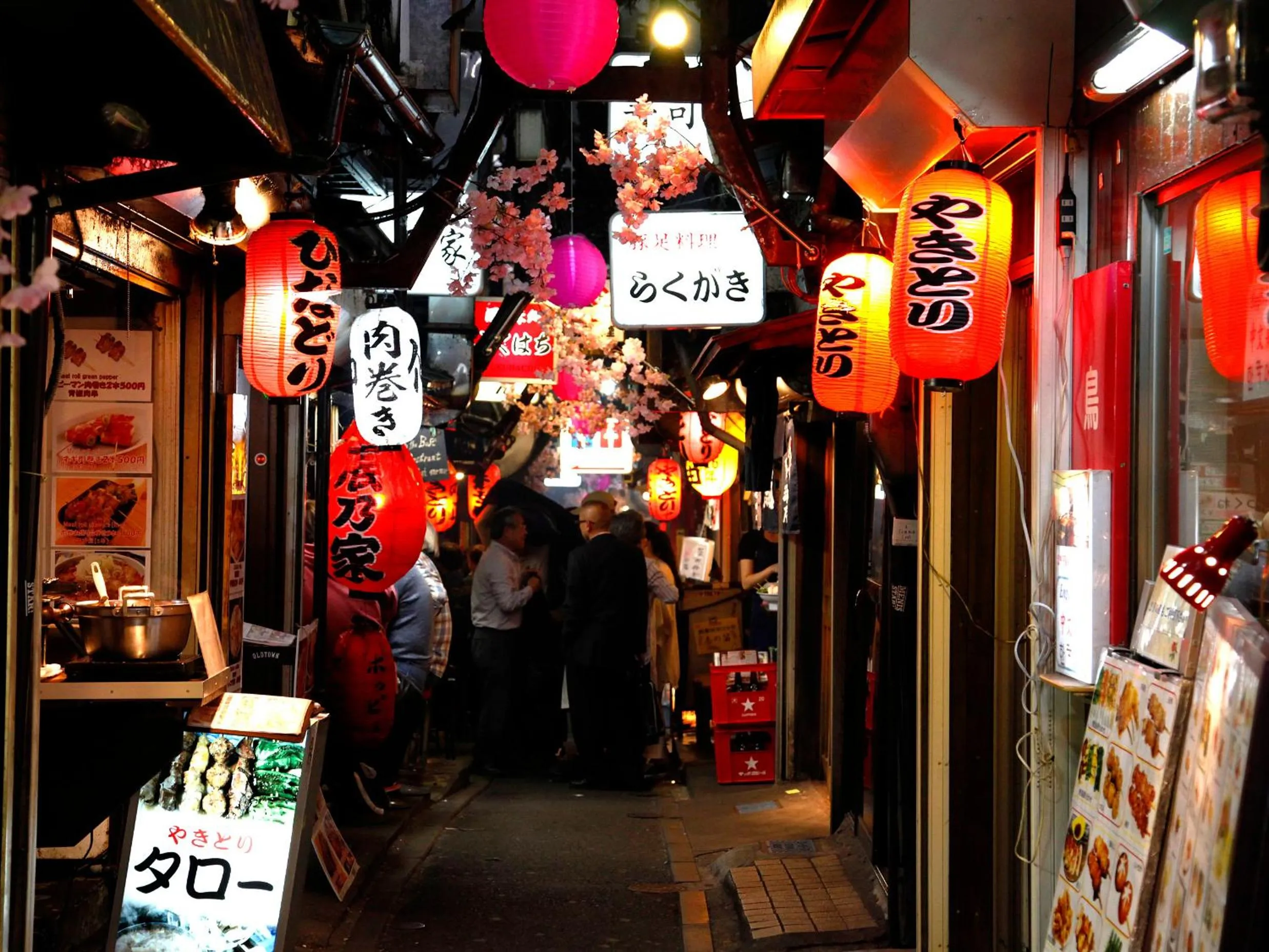 Neighbourhood in APA Hotel Shinjuku Kabukicho Tower