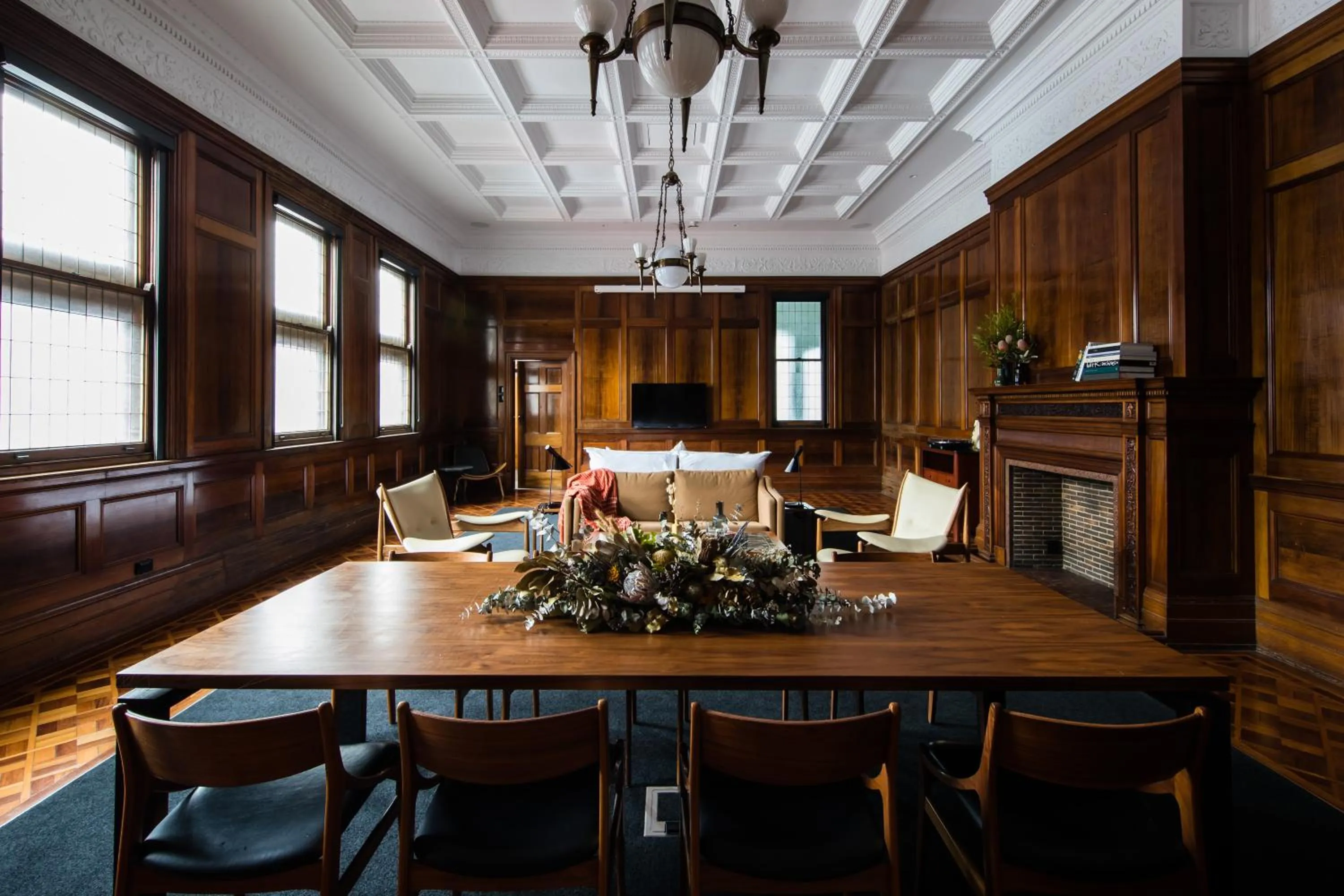 TV and multimedia in The Old Clare by Ode Hotels