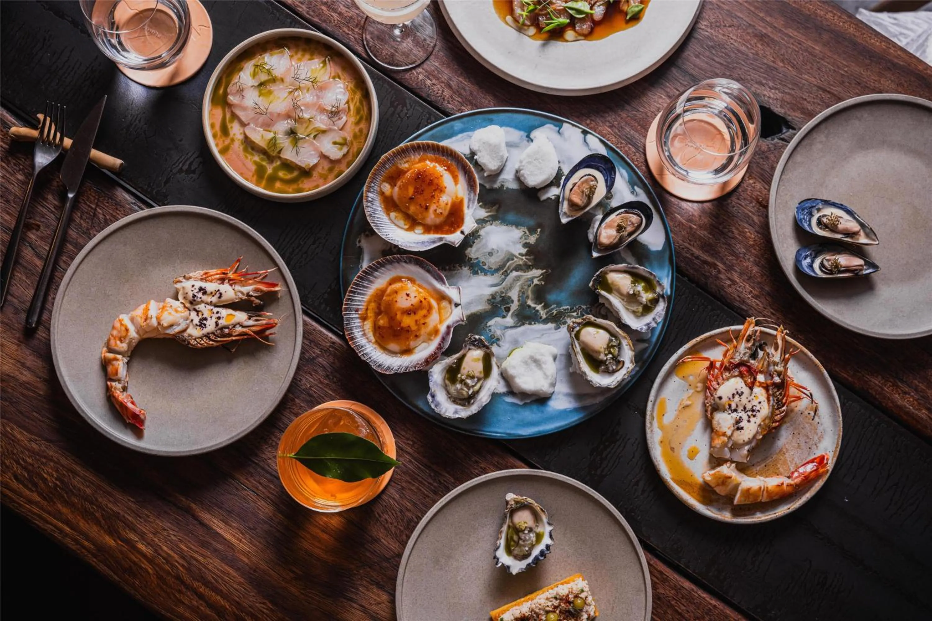 Food and drinks in The Old Clare by Ode Hotels