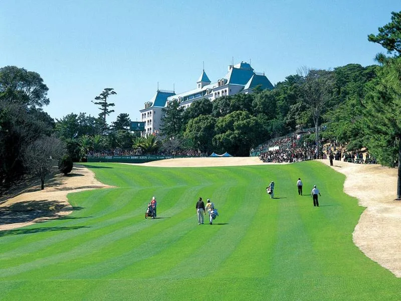 Shizuoka Country Hamaoka Course & Hotel