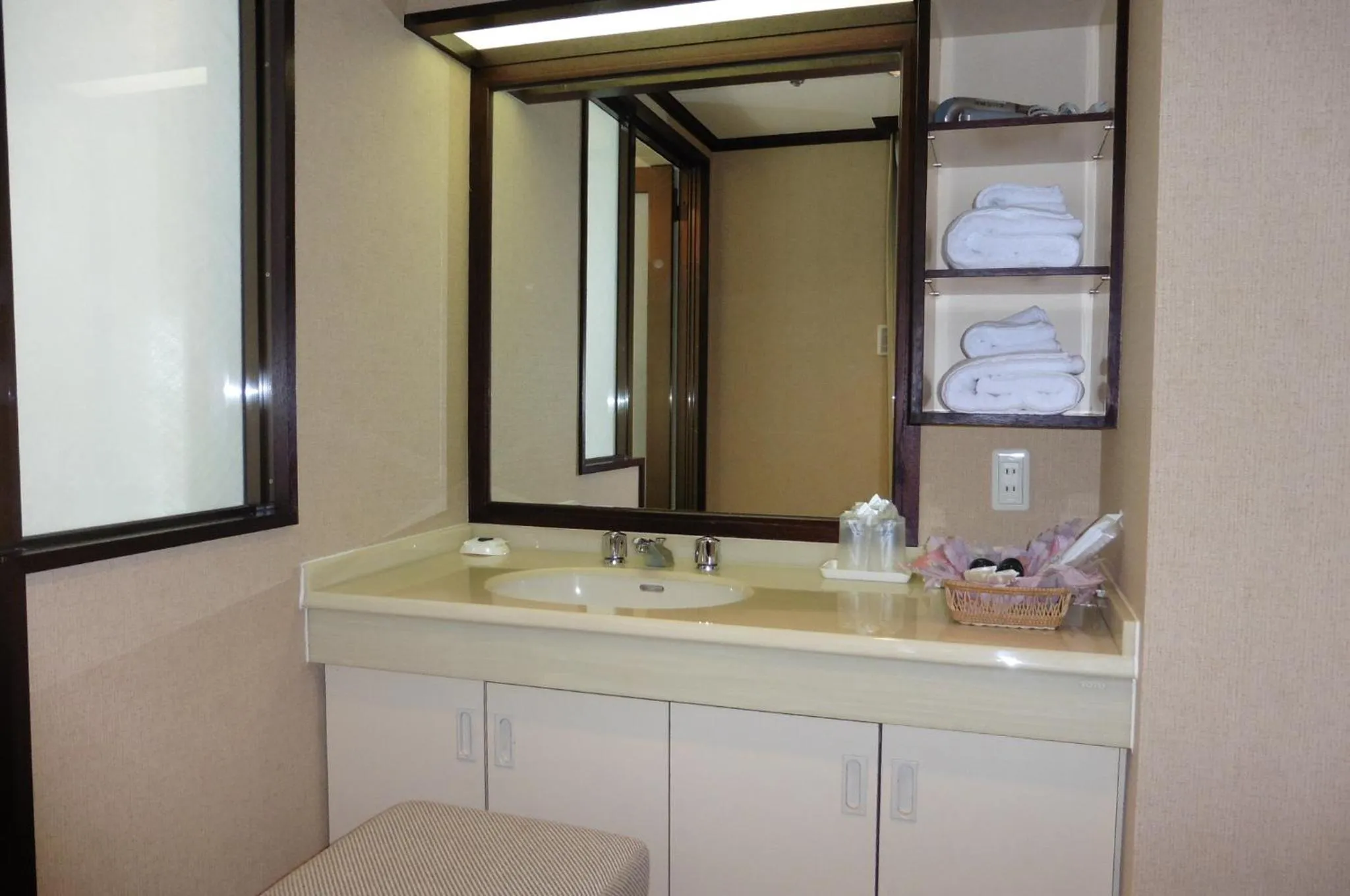 Bathroom in Shizuoka Country Hamaoka Course & Hotel