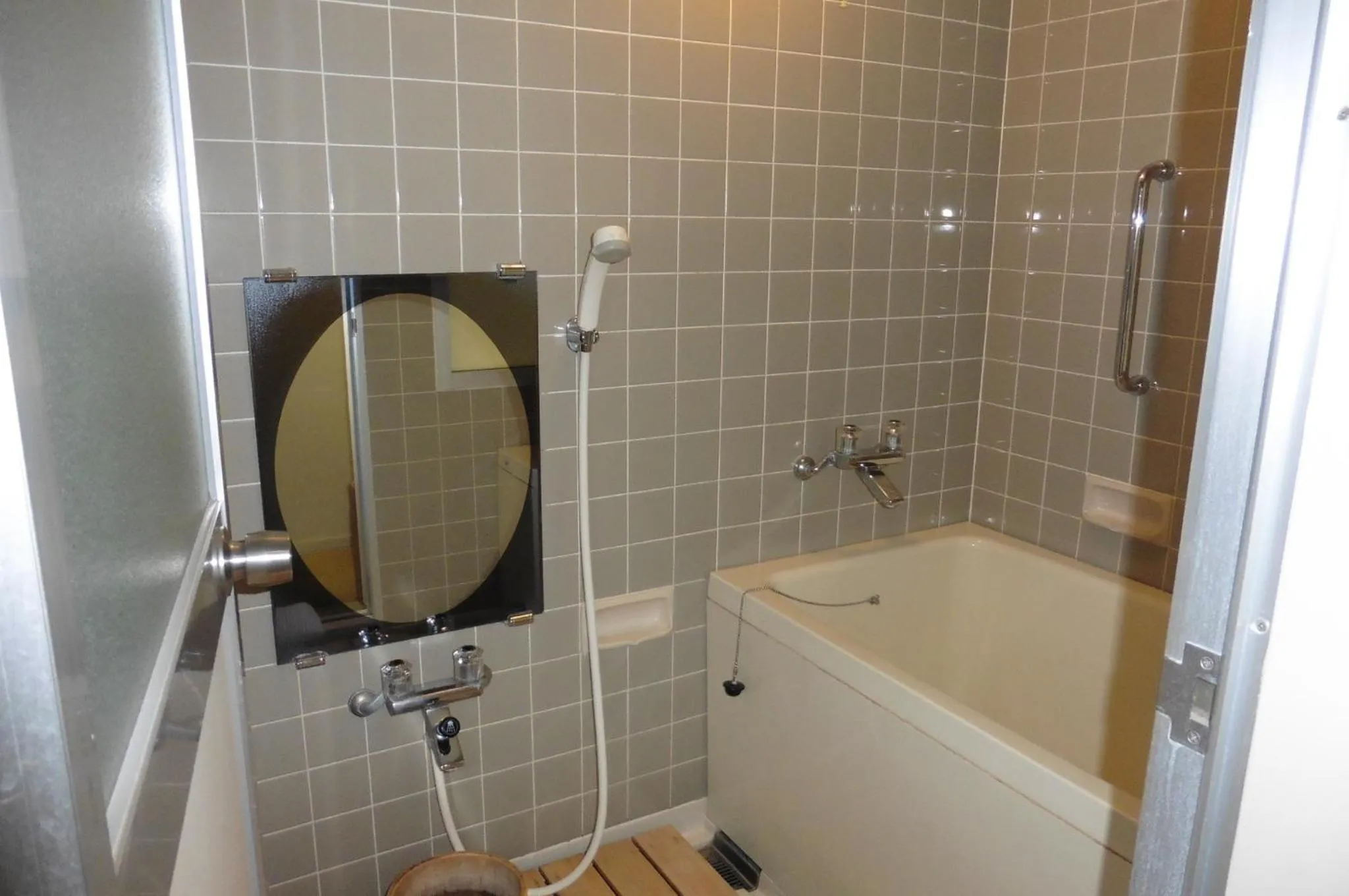 Shower in Shizuoka Country Hamaoka Course & Hotel