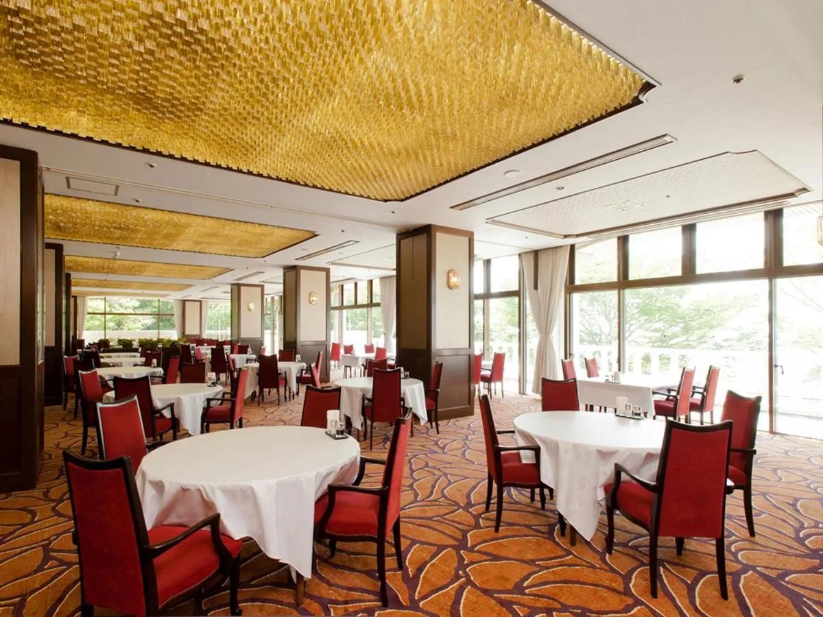 Shizuoka Country Hamaoka Course & Hotel