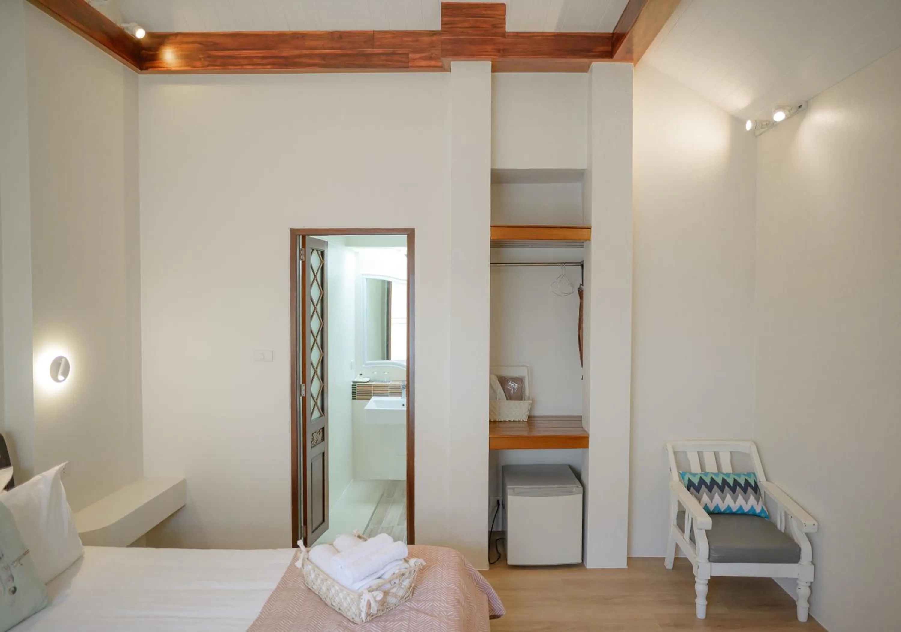 Bed in Seashell Village Resort