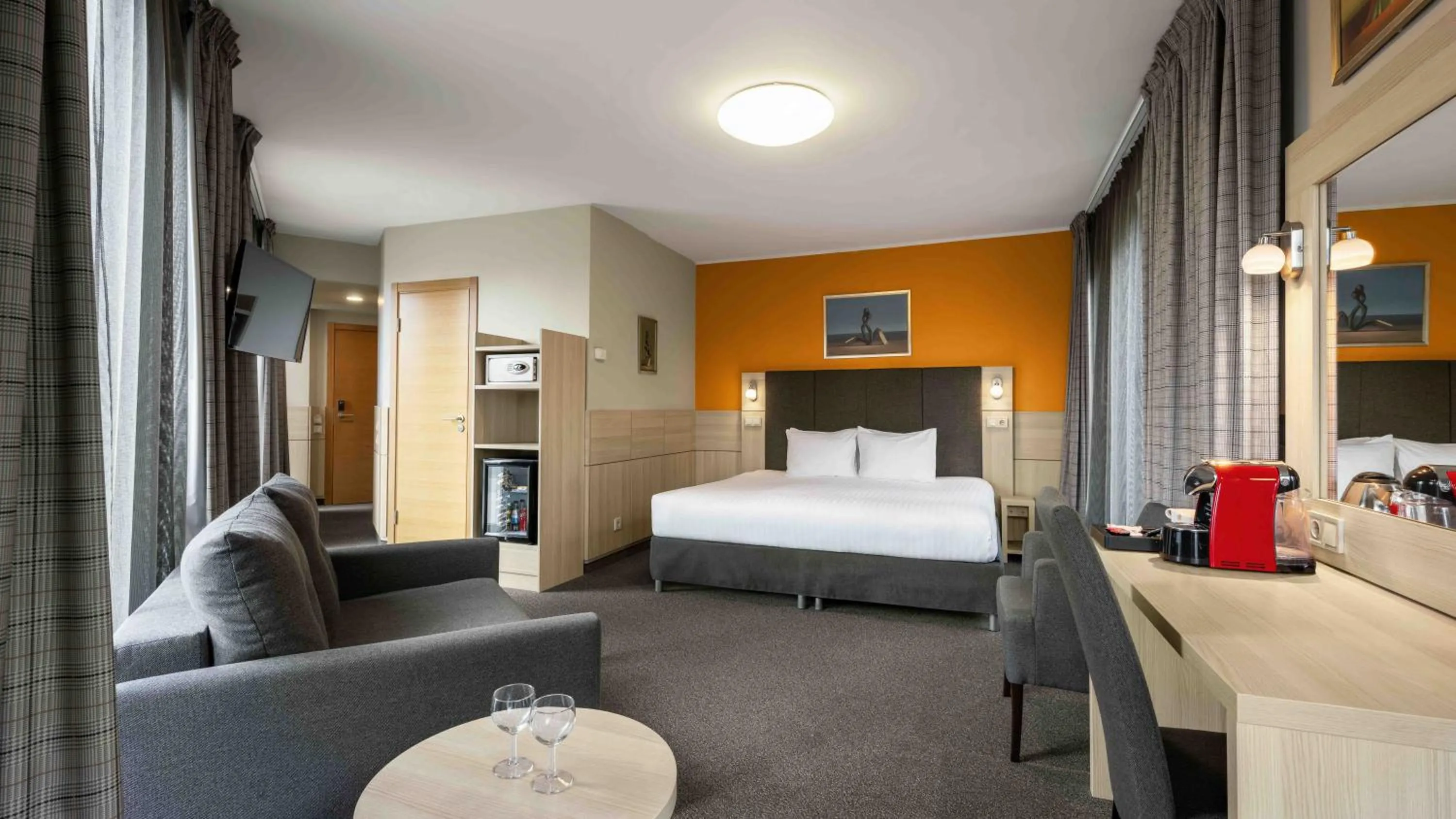 TV and multimedia, Bed in Wellton Riga Hotel & SPA