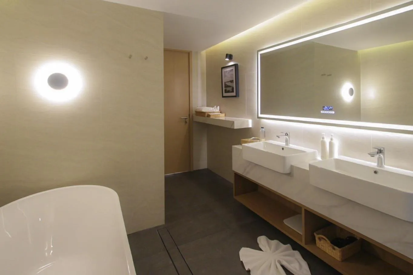 Toilet in LePont Riverfront Resort Nongkhai