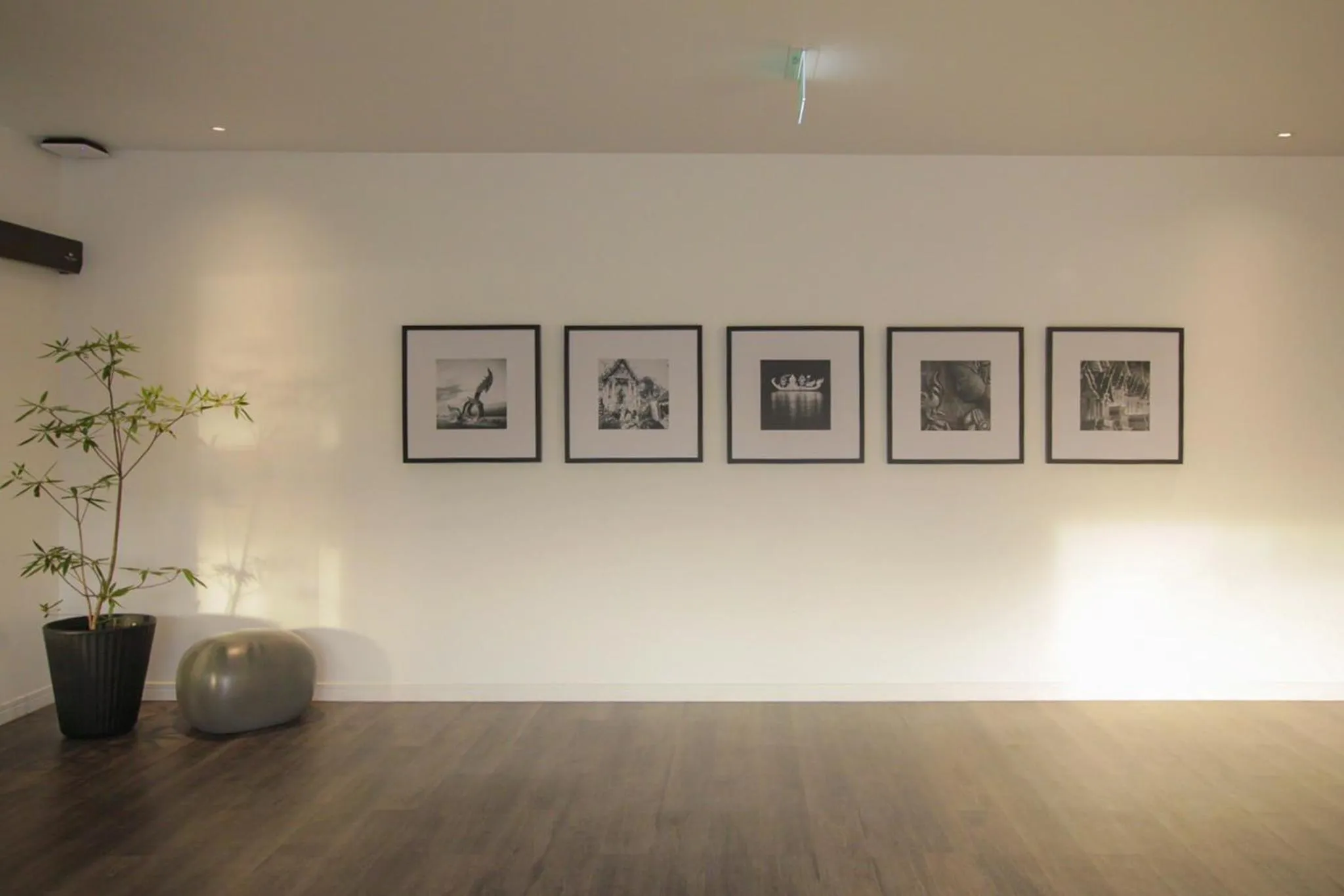 Decorative detail in LePont Riverfront Resort Nongkhai